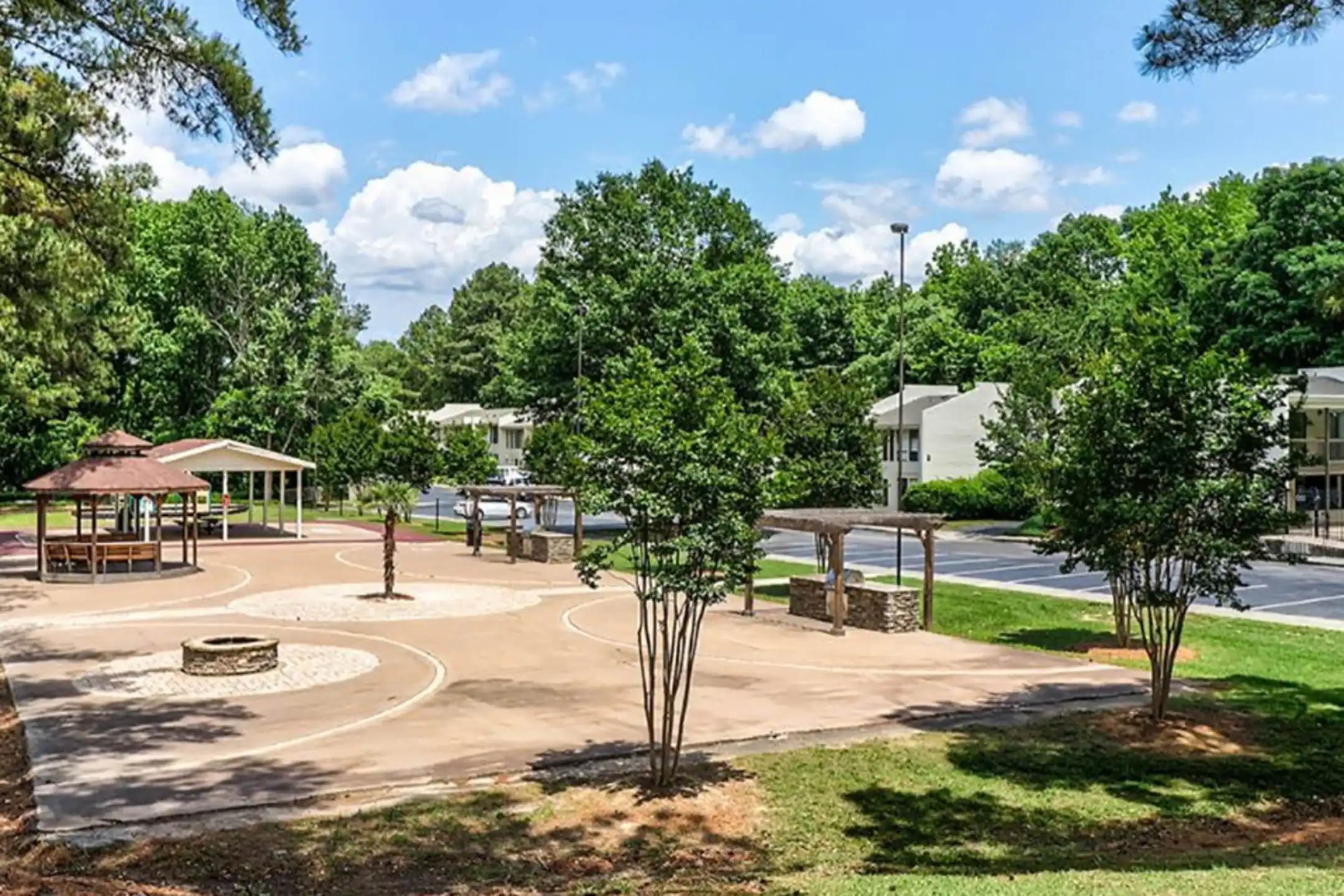 Building - Quail Hollow - West Columbia, SC