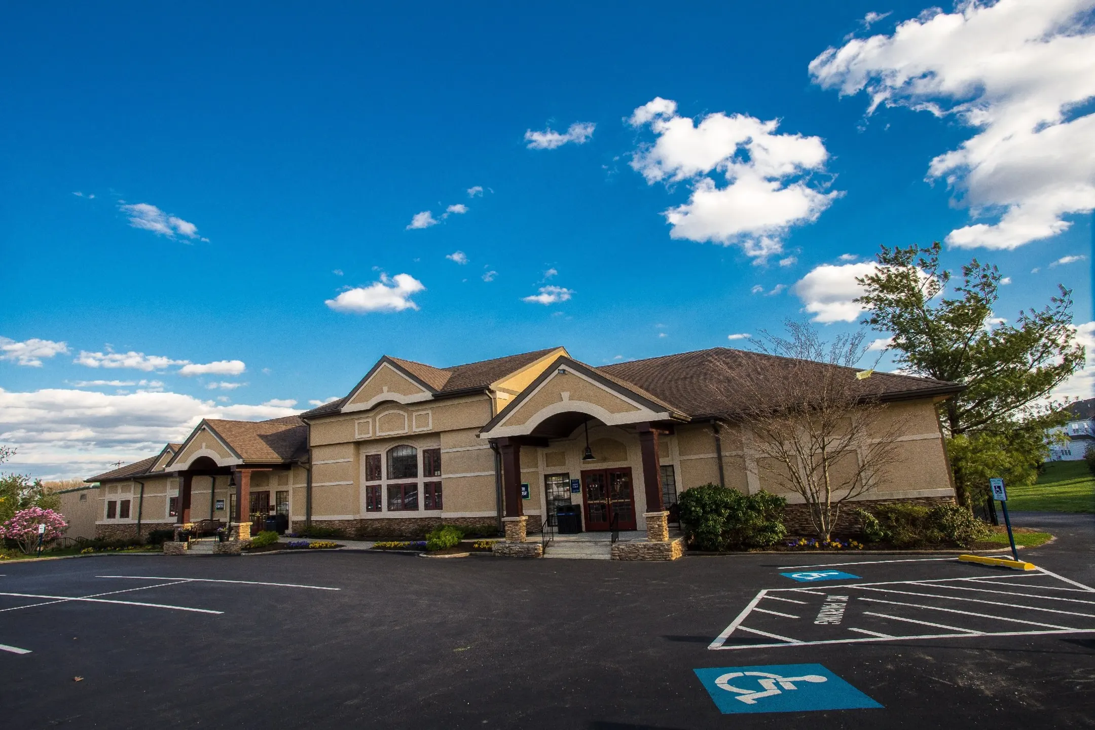 Towers At Wyncote 8440 Limekiln Pike Wyncote, PA Apartments for