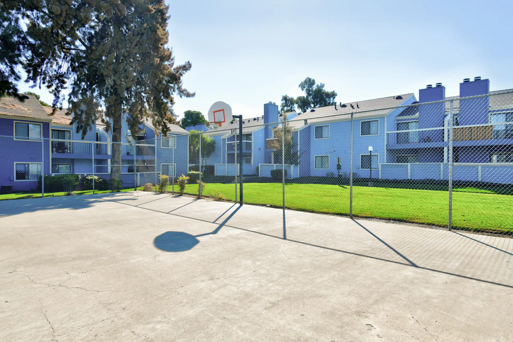 Mosaic Apartments 1128 E Leland Rd Pittsburg, CA Apartments for