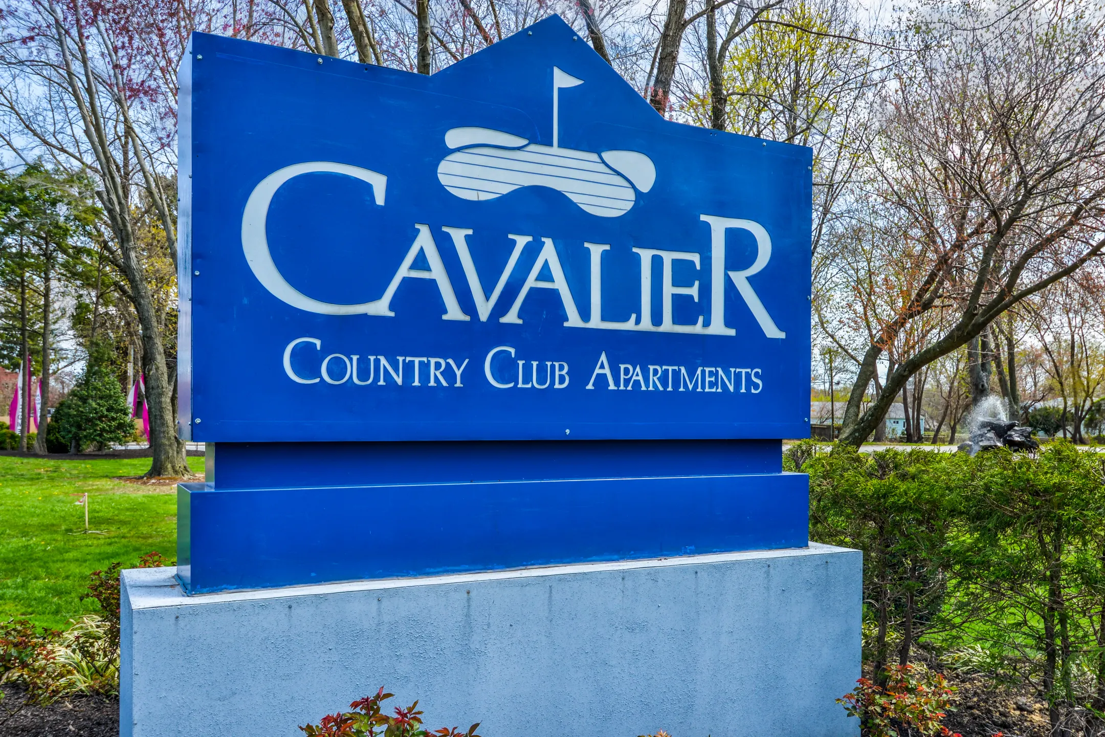 Community Signage - Cavalier Country Club Apartments - Newark, DE