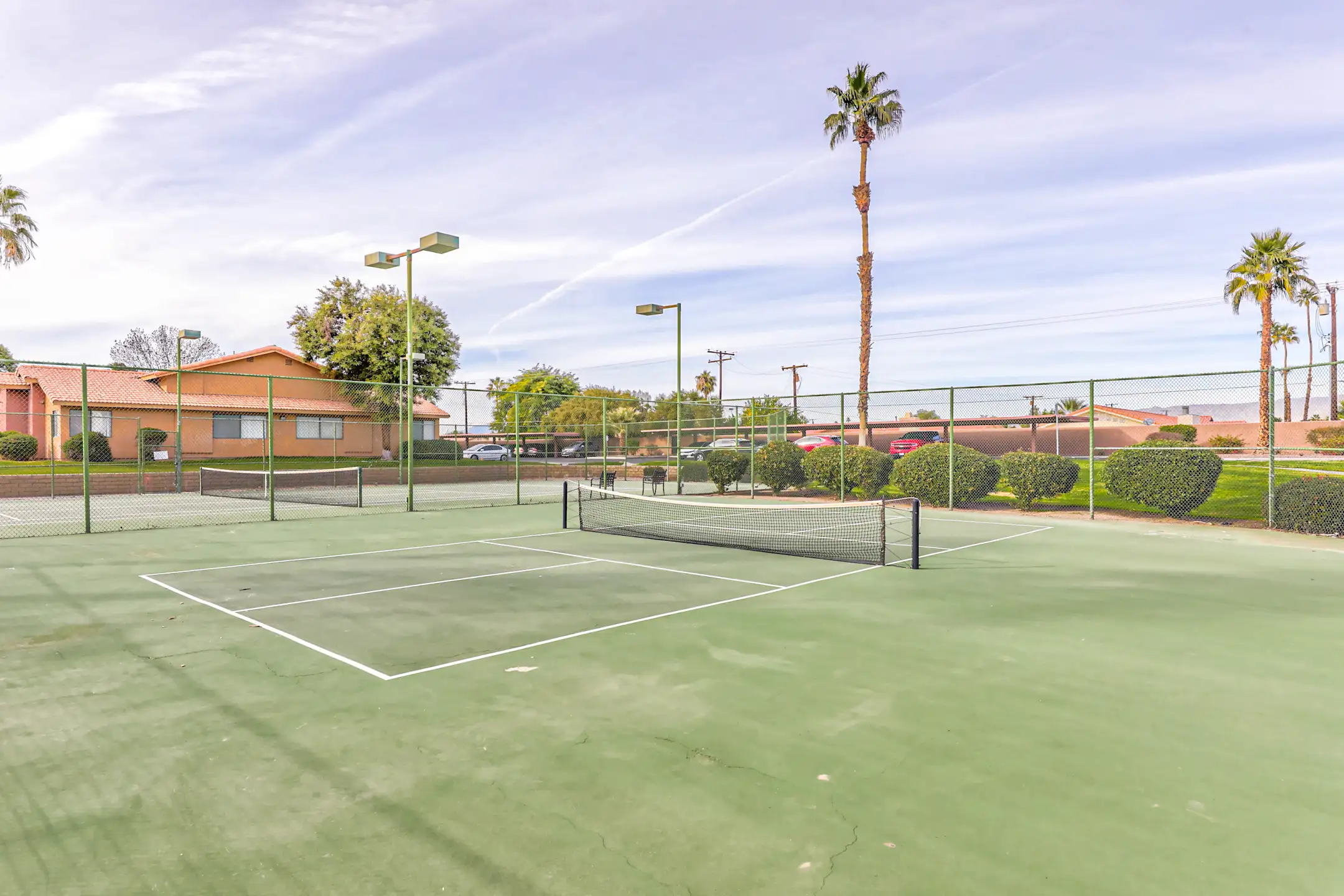 Saddleback Luxury Homes Apartments Bermuda Dunes, CA 92203