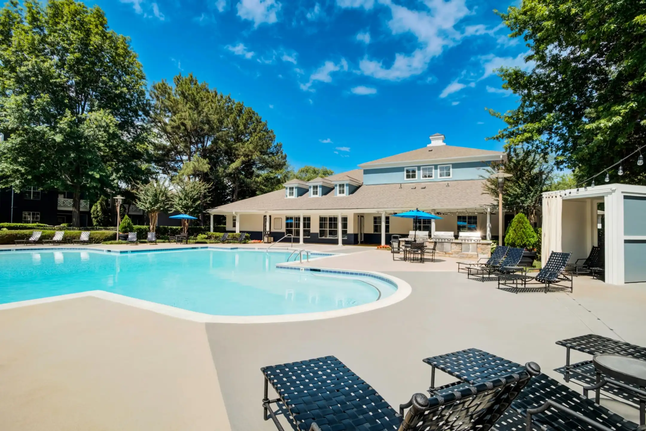 The Alcove at Birkdale Village 8101 Dunmore Dr Huntersville, NC