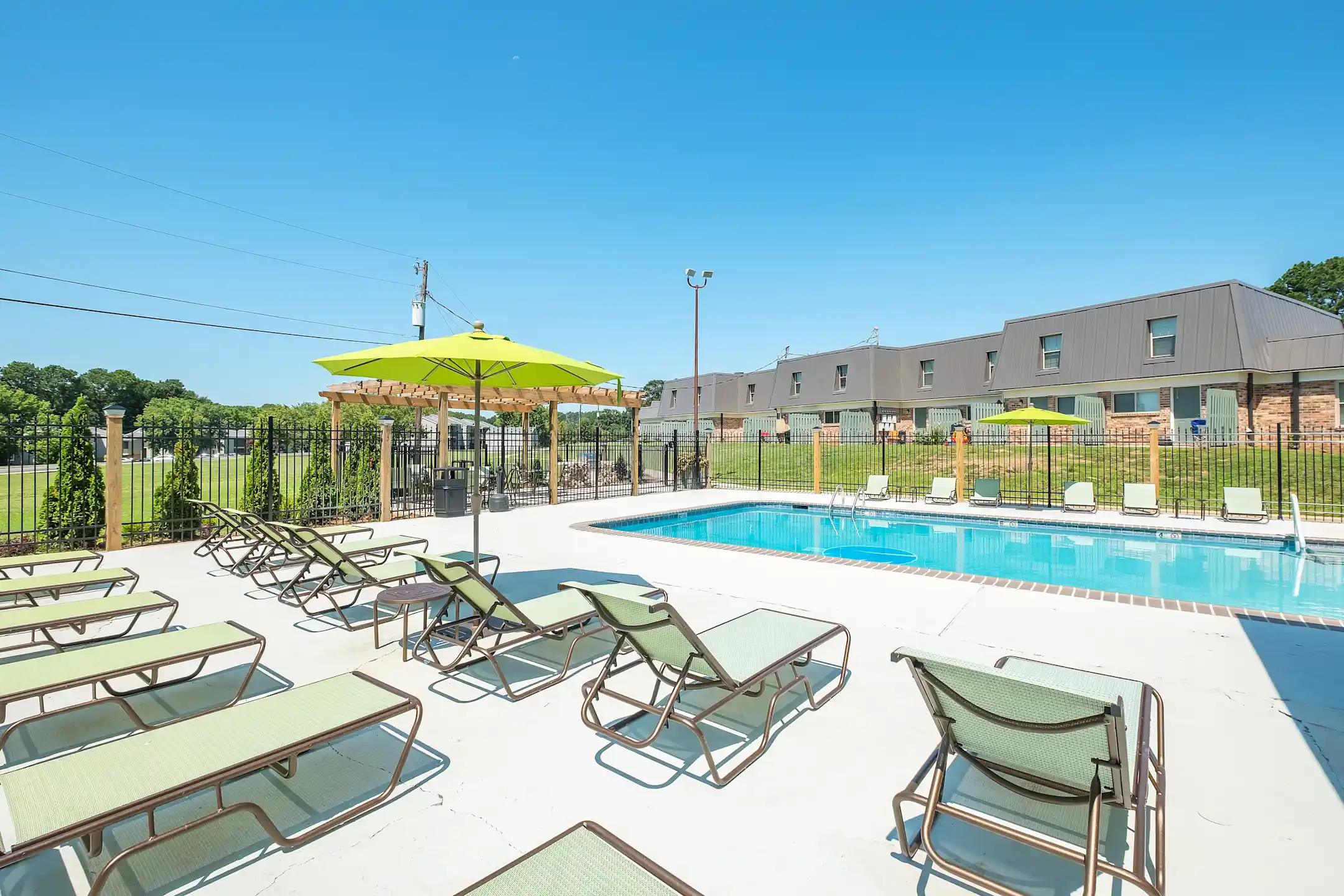 Pinegrove Apartments Cullman, AL 35055