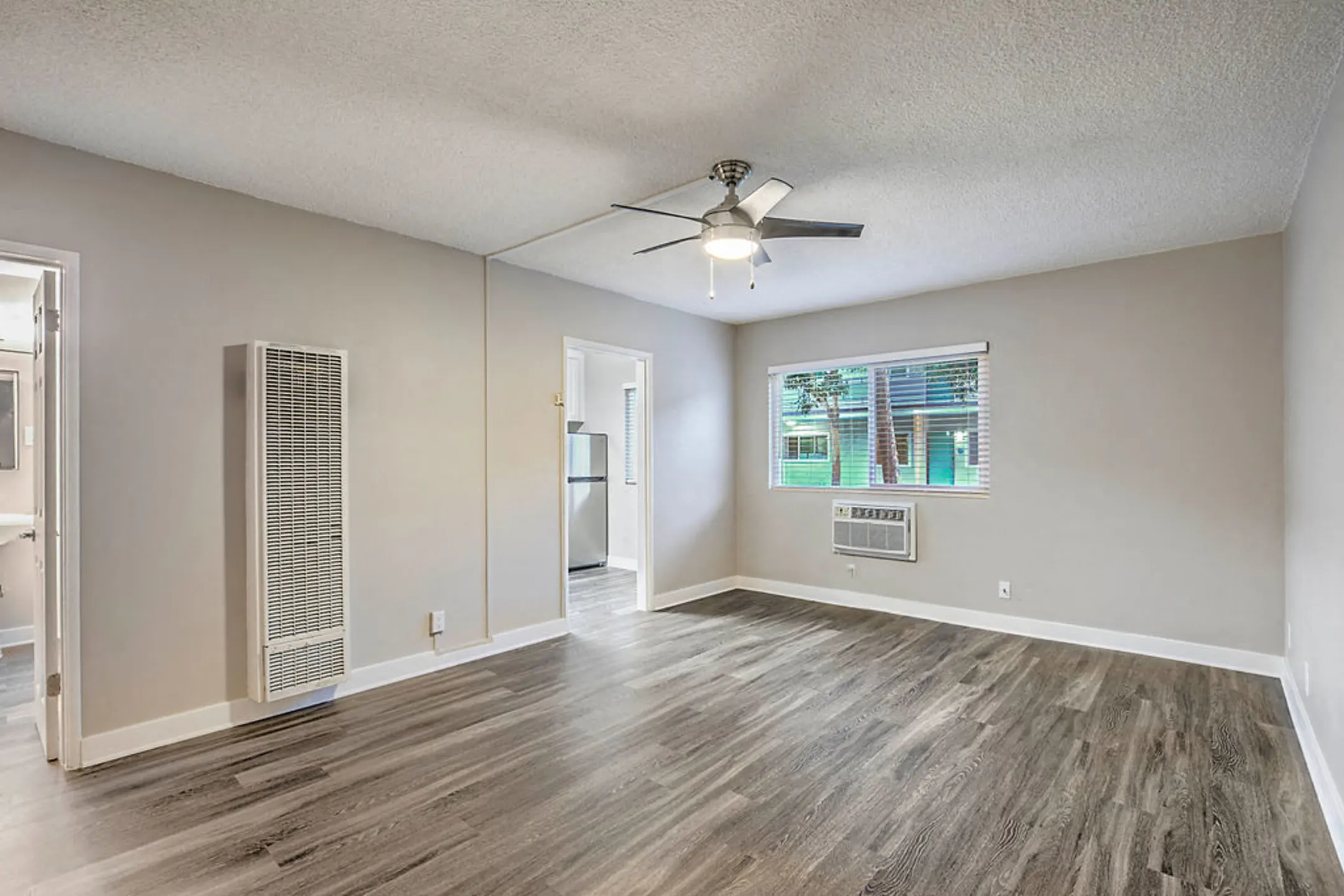 Island Apartments 8222 Rosemead Blvd Pico Rivera, CA Apartments for Rent Rent.