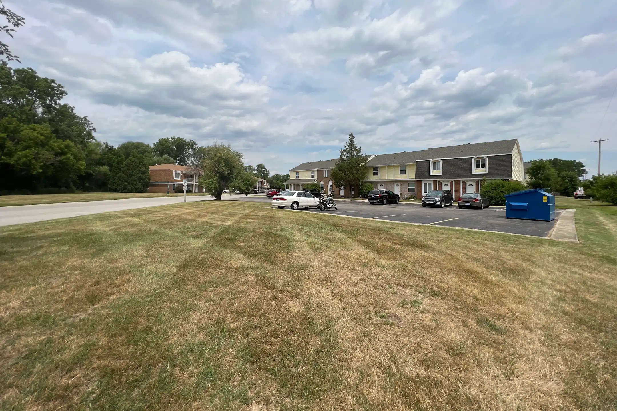 River Ridge Apartments 8059 Mcdermitt Dr Davison, MI Apartments for