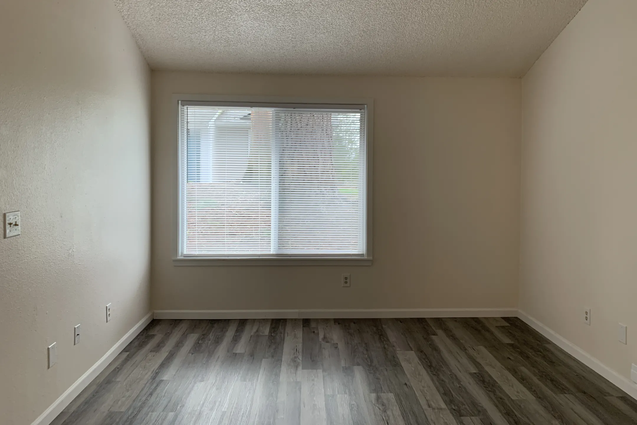 Central Park Villa - 1717 Cooper Point Rd SW | Olympia, WA Apartments ...