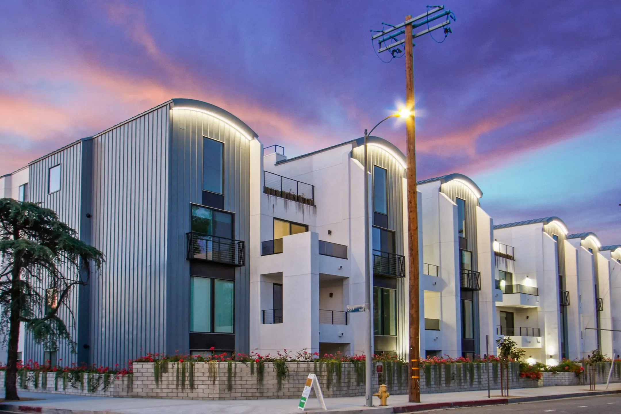 Art Set NoHo Apartments North Hollywood, CA 91601