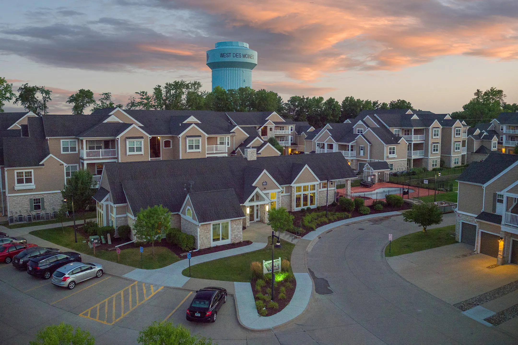 Mansions at Jordan Creek Apartments West Des Moines, IA 50266