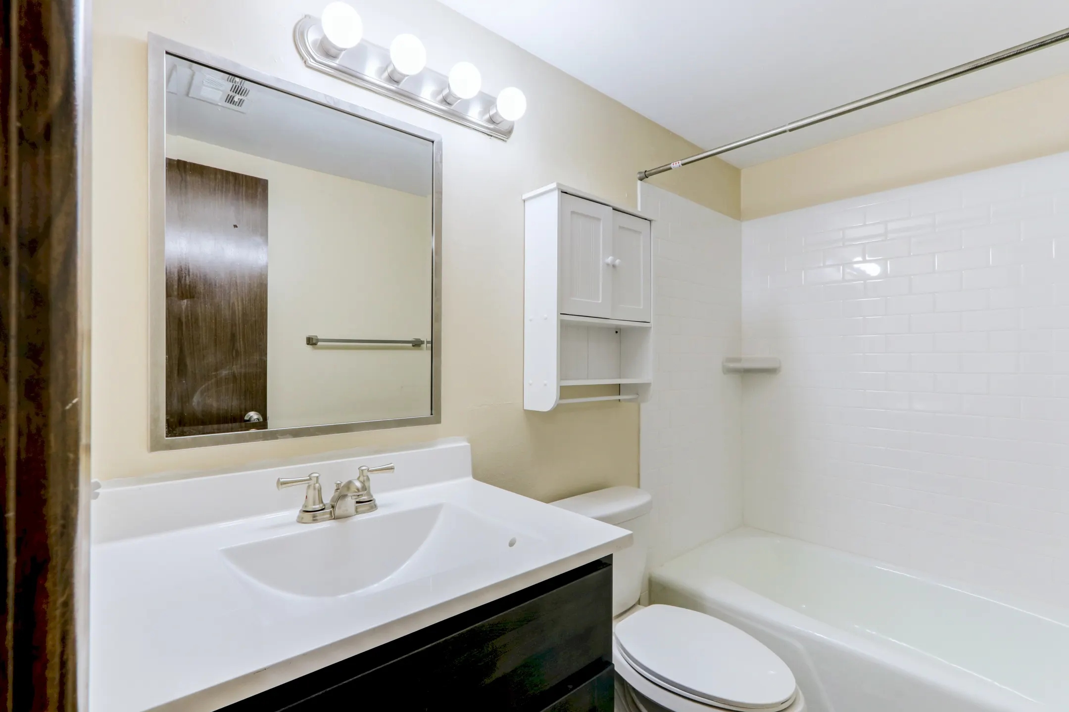 Bathroom - Bryn Mawr - Pittsburgh, PA