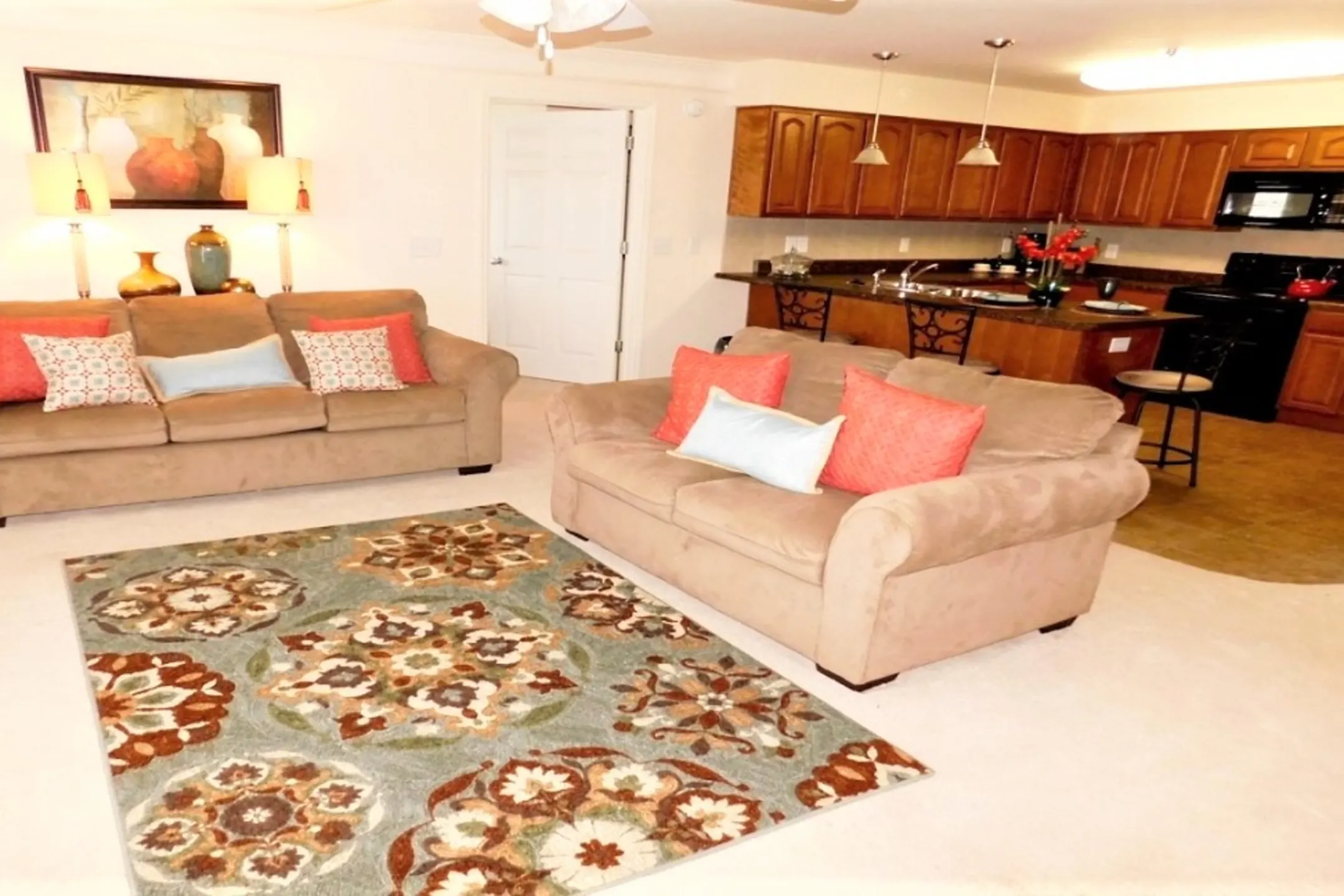 Living Room - Windsweep Apartments - Phenix City, AL