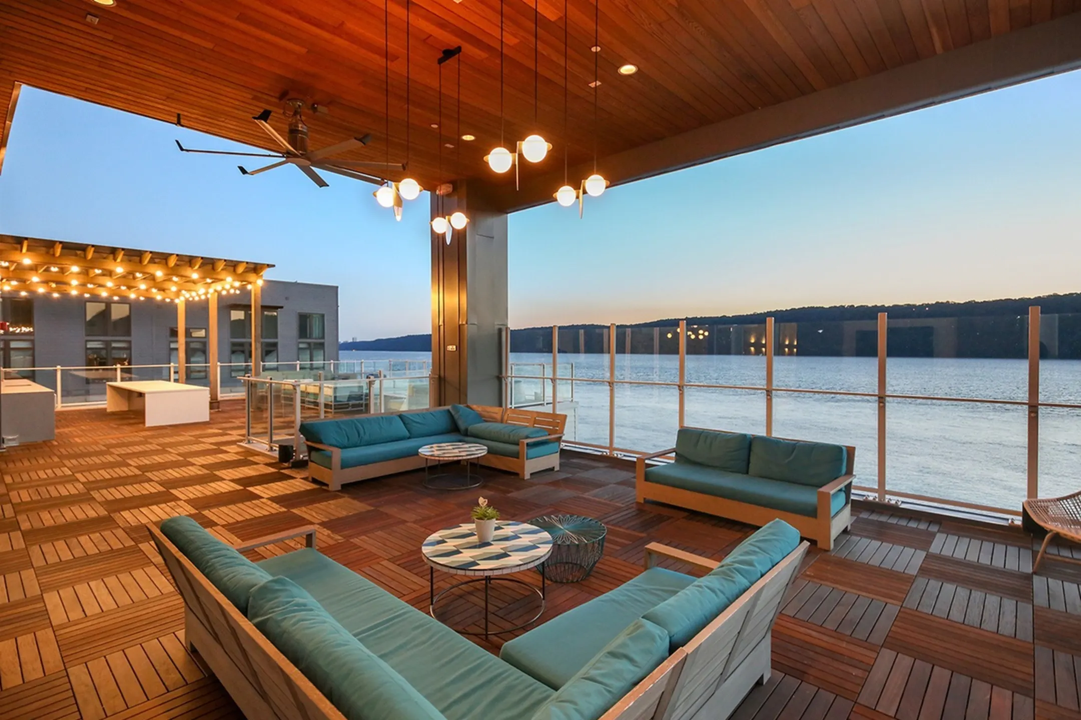 Apex Hudson Riverfront 20 Water Grant St Yonkers, NY Apartments for