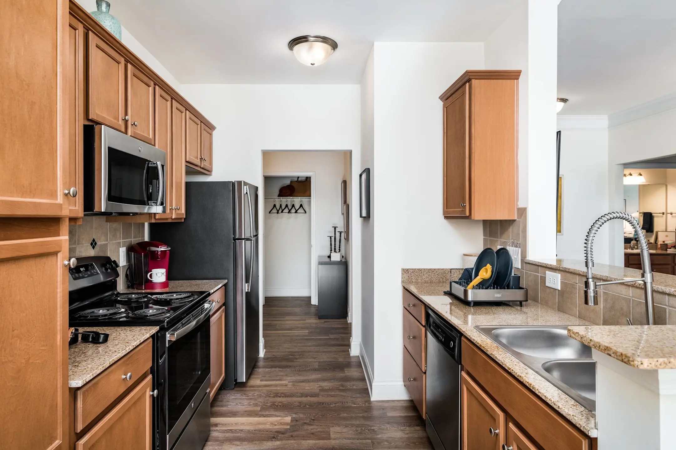 Kitchen - Arwen Vista - Charlotte, NC