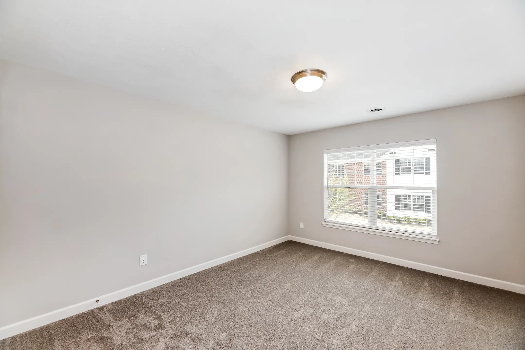 Bedroom - The Orchard - Brunswick, OH