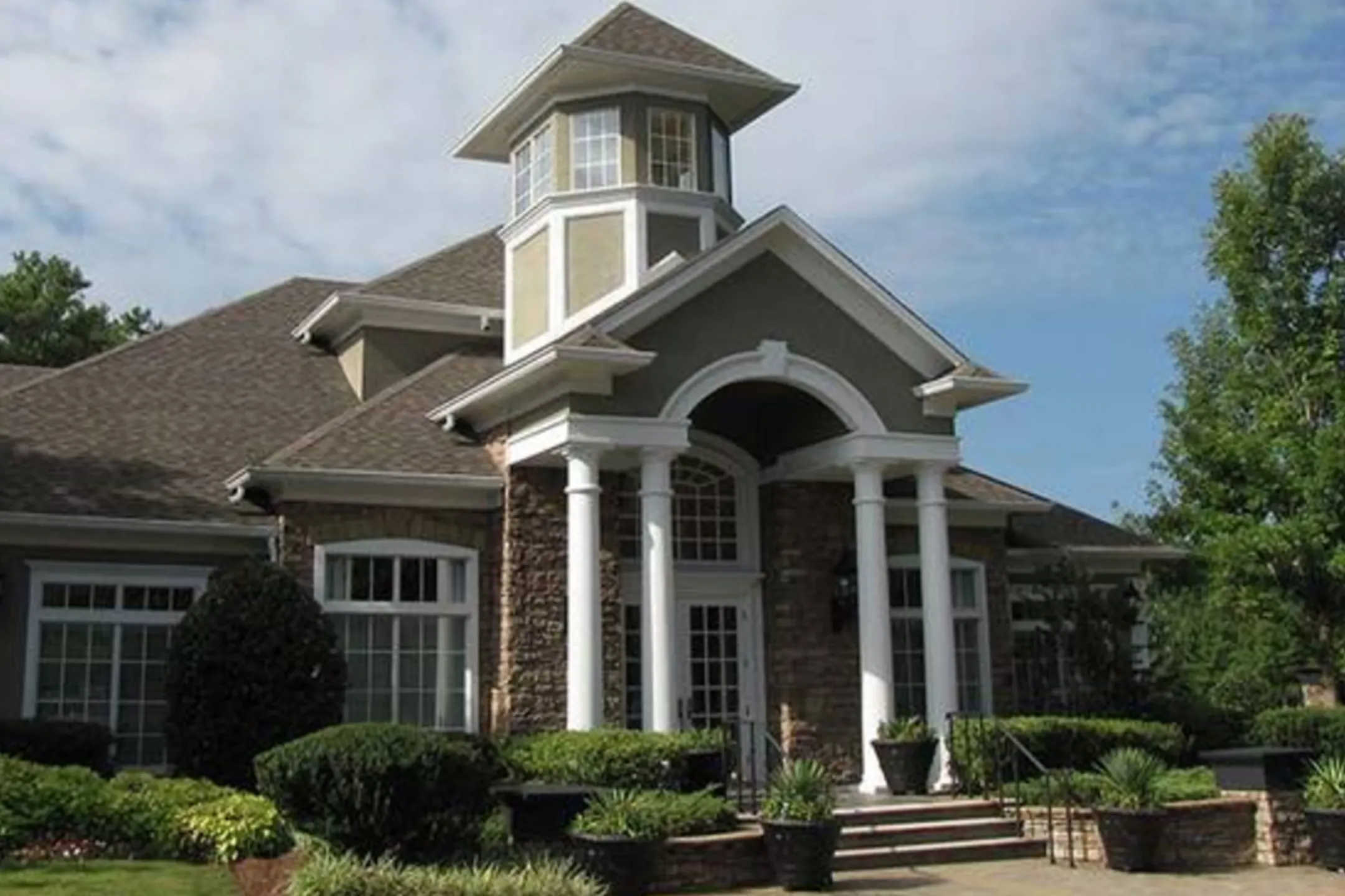 Building - The Heights at Towne Lake - Woodstock, GA