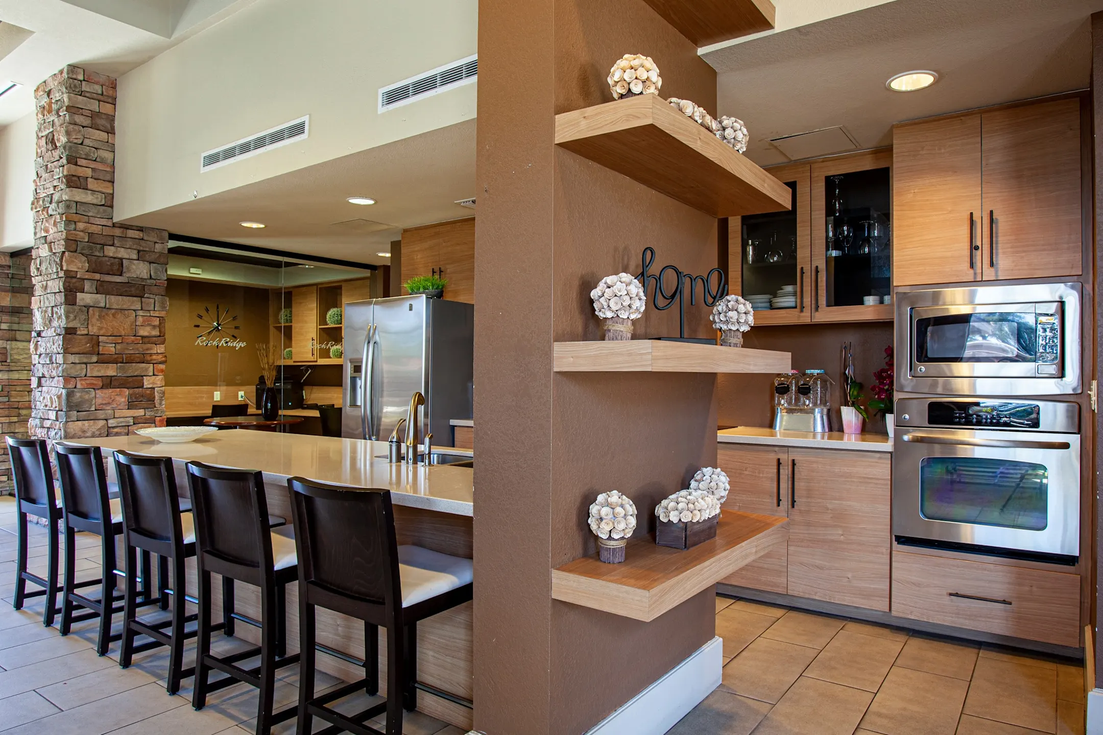 Rock Ridge Apartments Tucson, AZ 85737