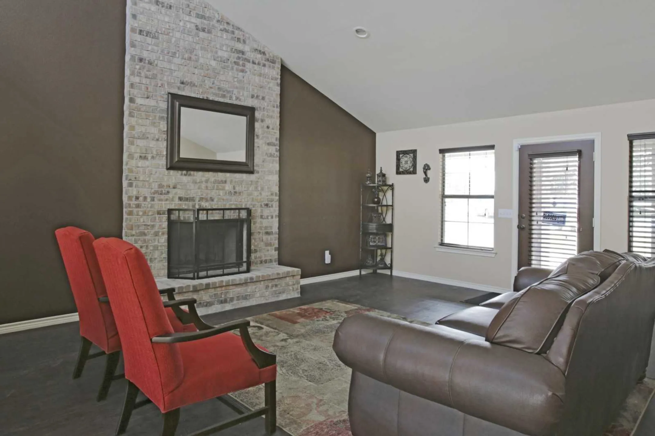 Clubhouse - Colony Apartments - Woodway, TX