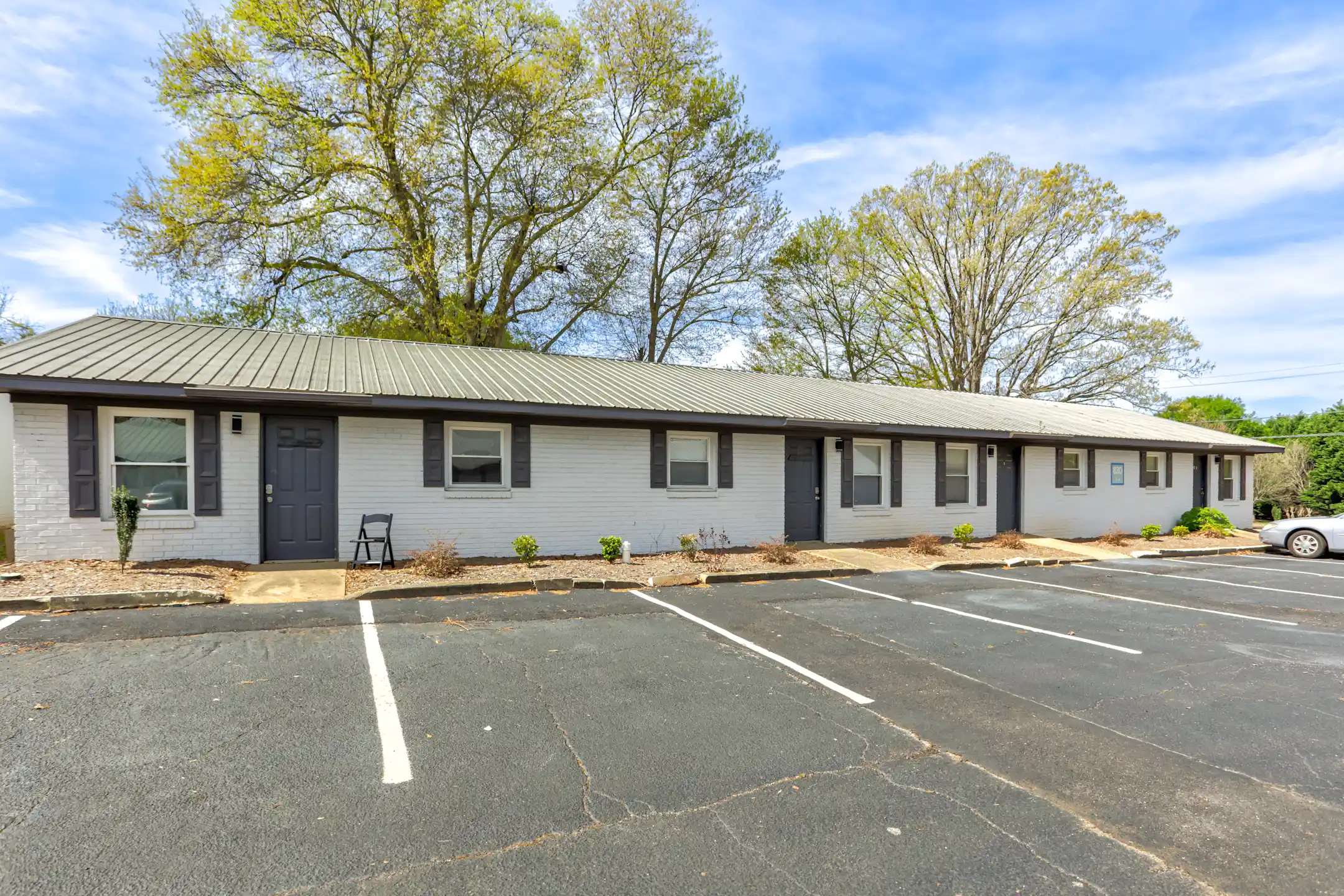 The Woods at Normaltown 530 Oglethorpe Avenue Athens, GA Apartments