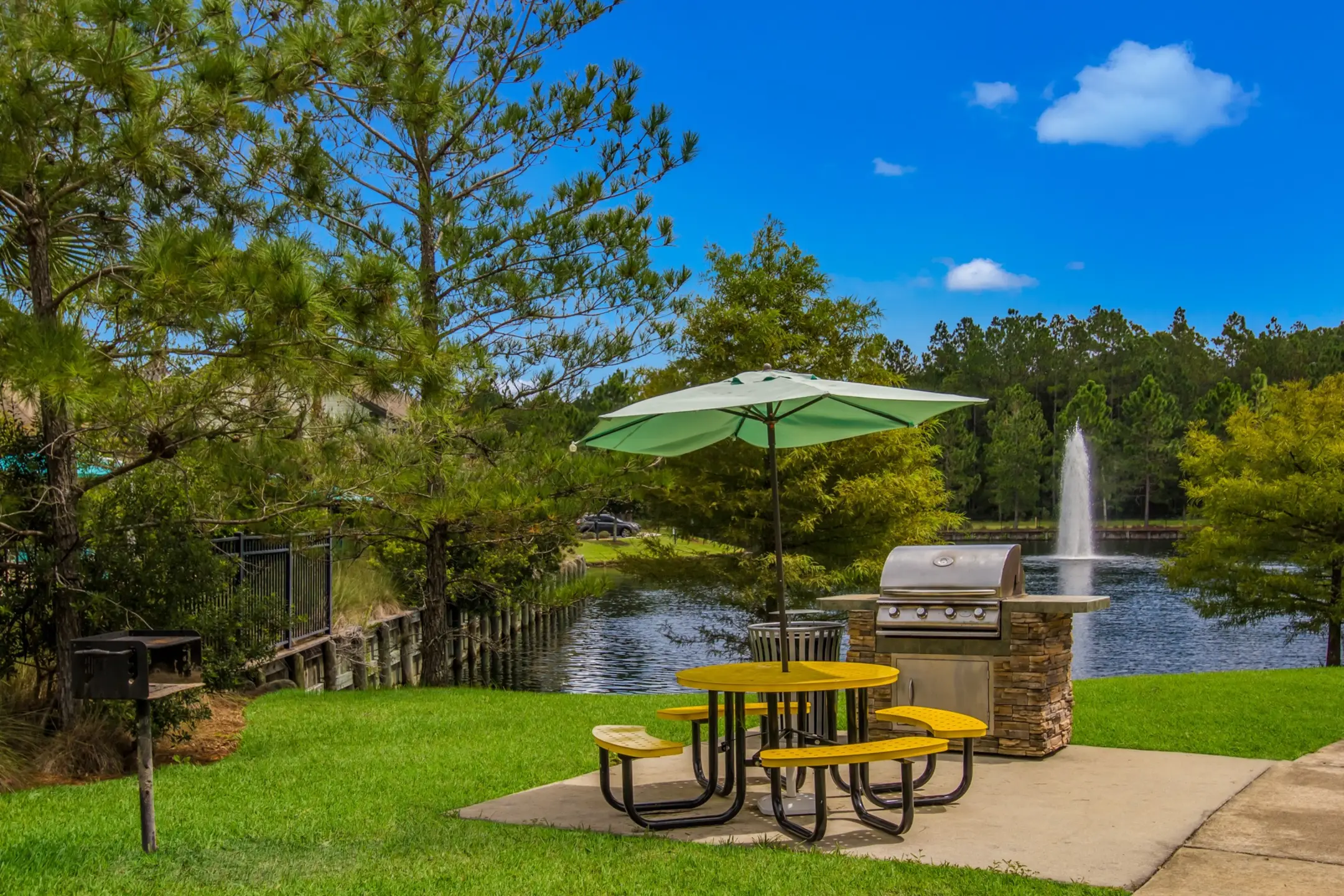 Oakleaf Plantation 250 Cherry Ridge Dr Jacksonville, FL Apartments