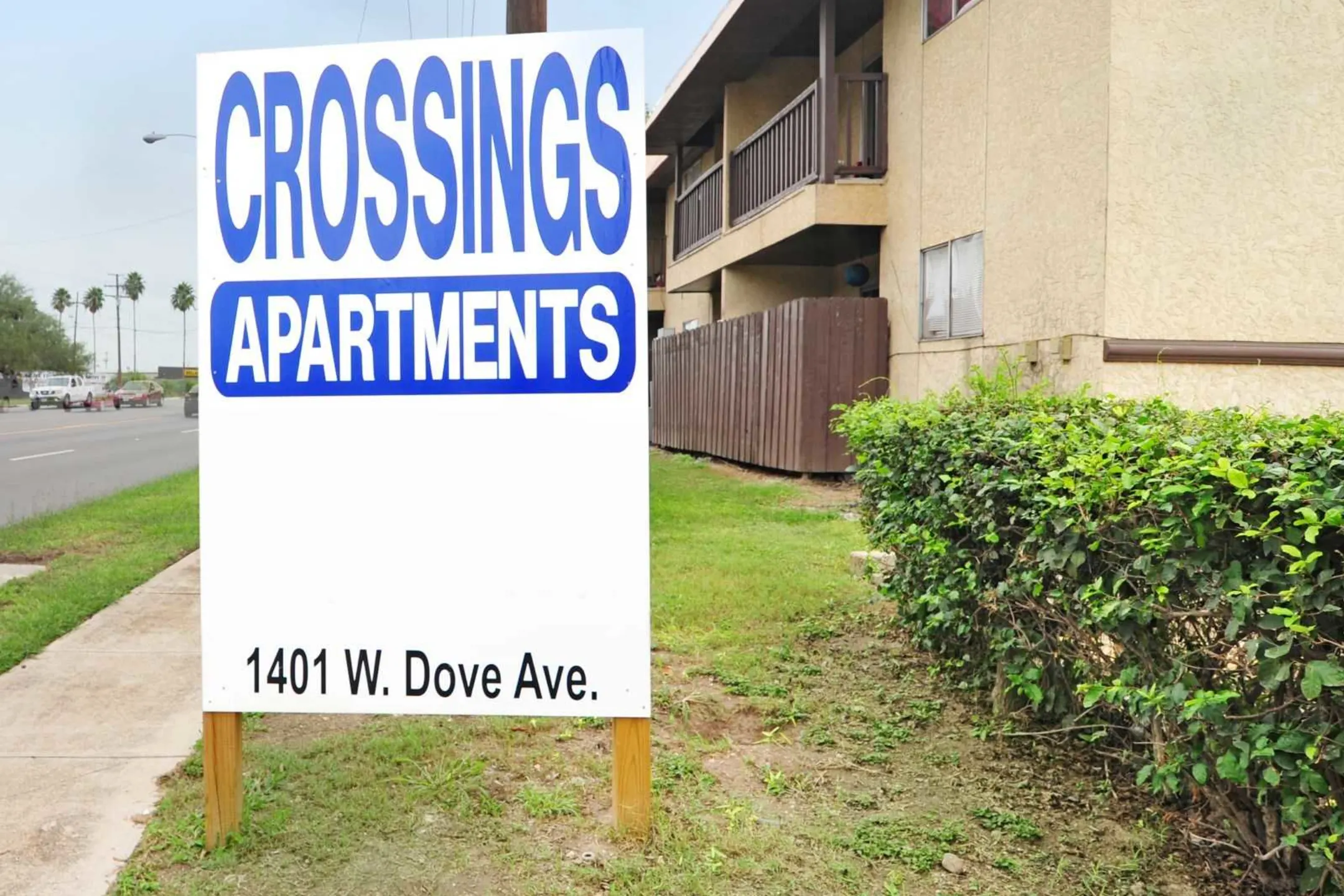 Community Signage - Crossings Apartments - McAllen, TX