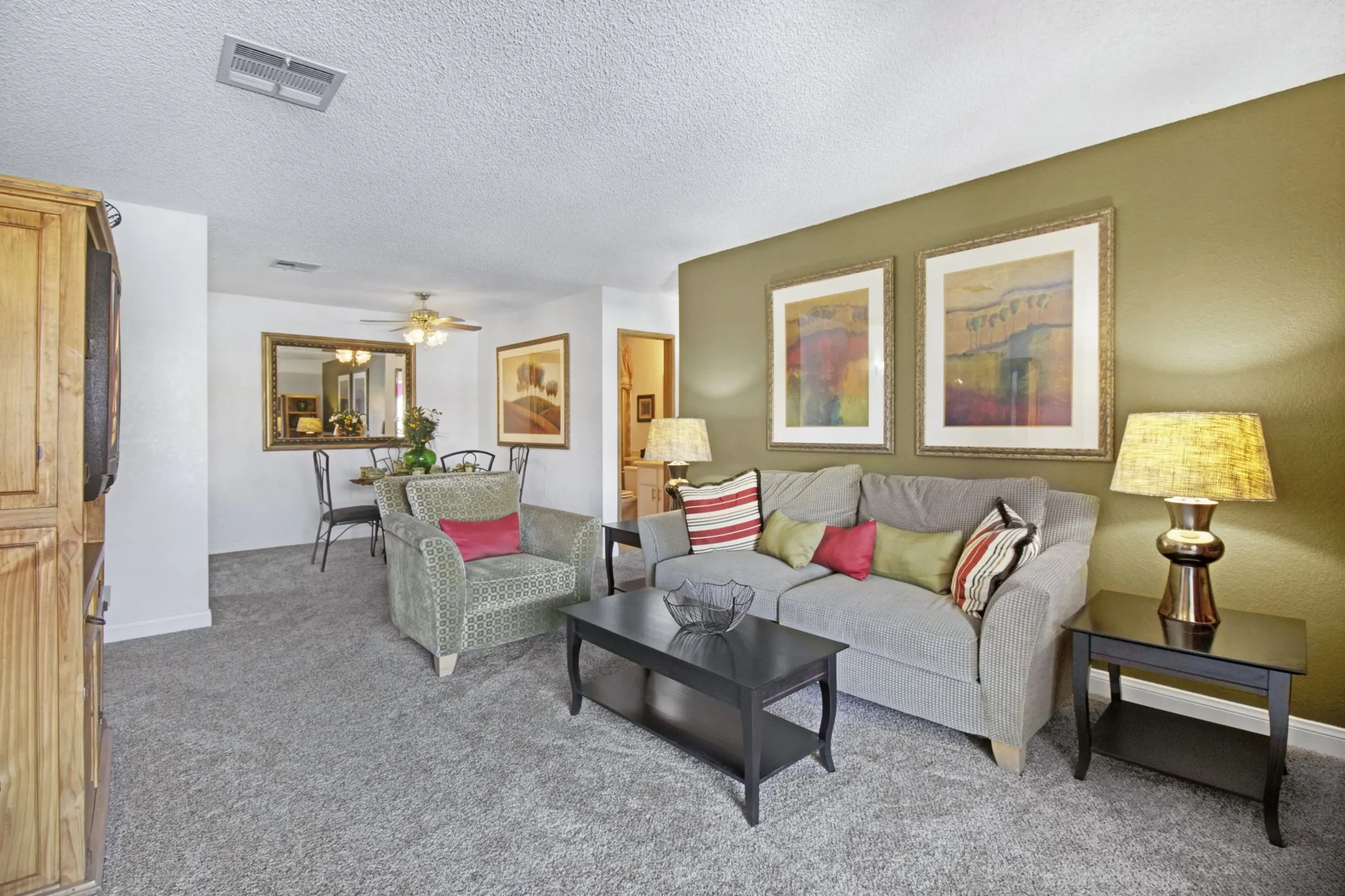 Summerhill Pointe Apartments - Las Vegas, NV 89117