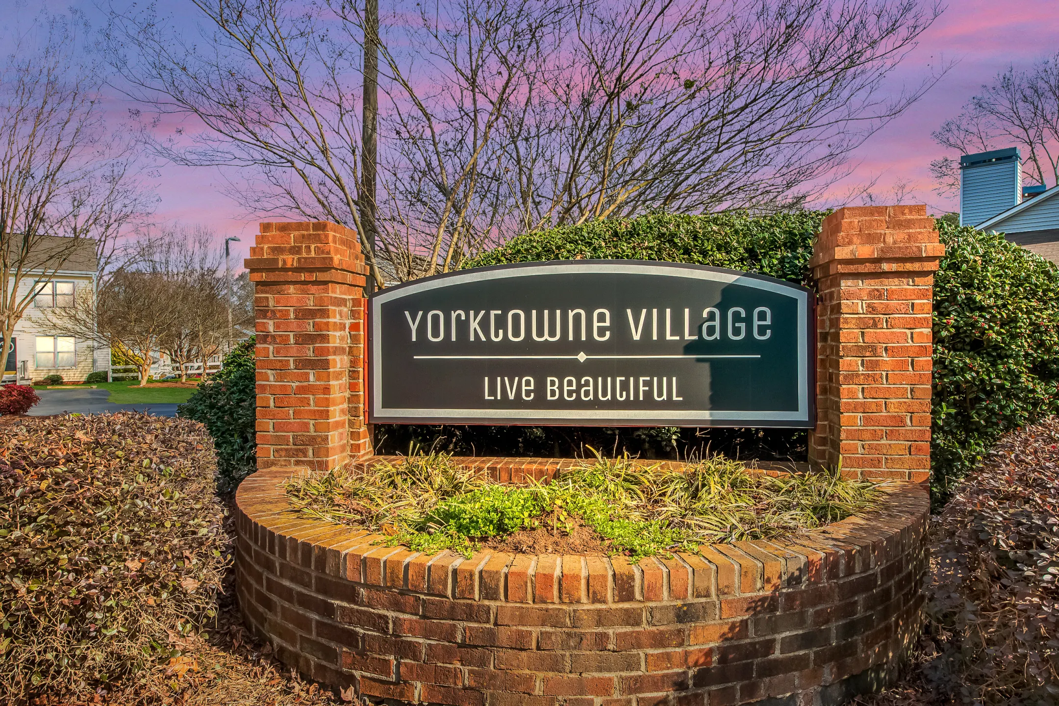 Yorktowne Village 2172 Ebinport Rd Rock Hill SC Apartments For   Fd97ce040da79eff14727d519ad94c67