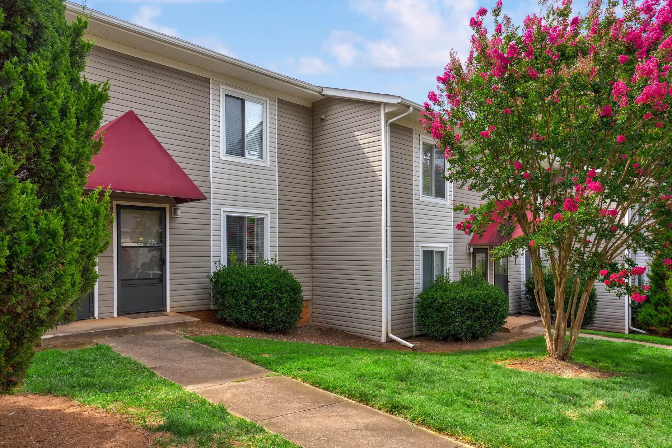 Foxcroft Apartments 1010 Foxcroft Ln Statesville, NC Apartments for