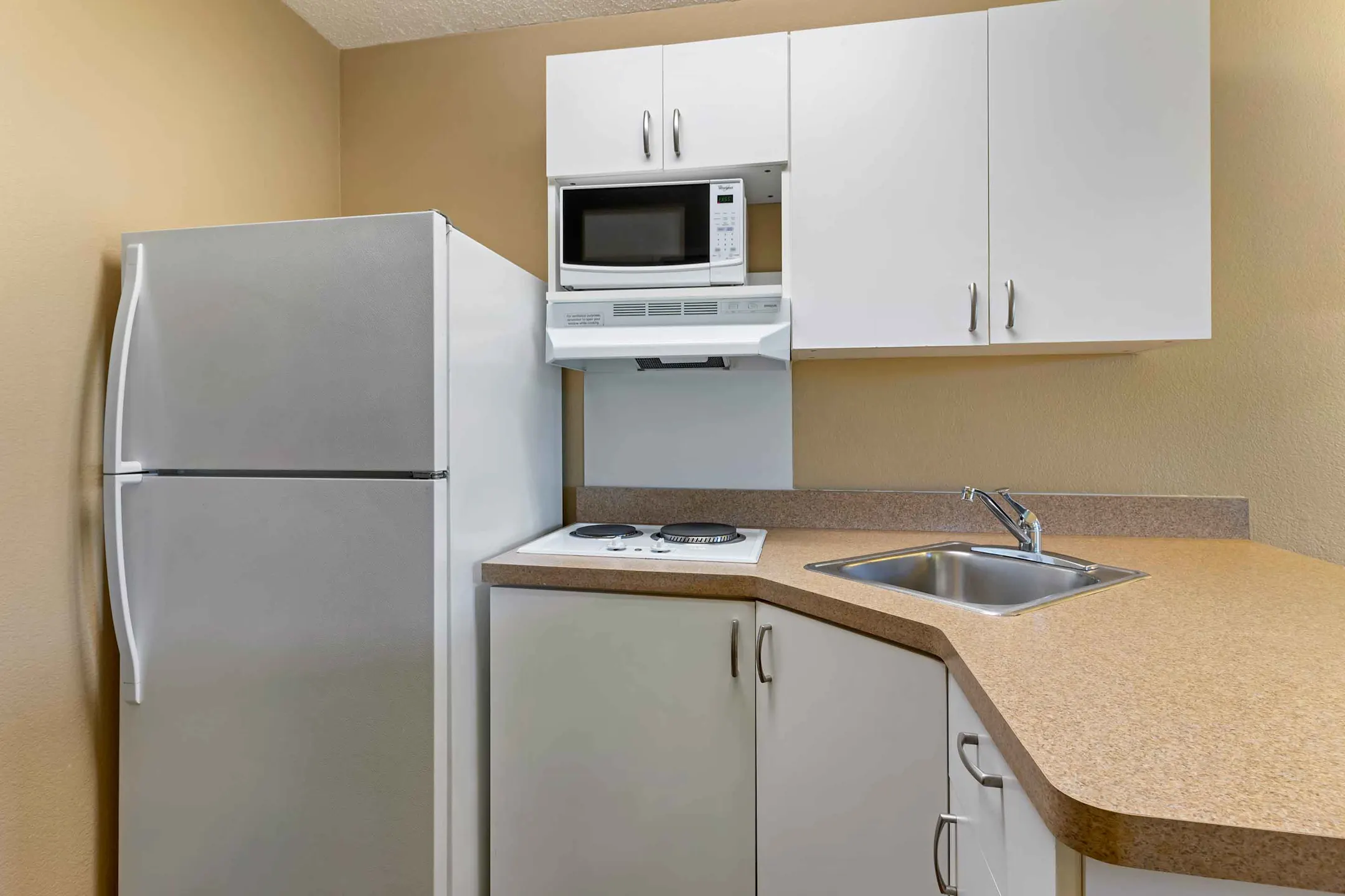 Furnished Studio Livermore Airway Blvd. Apartments Livermore, CA