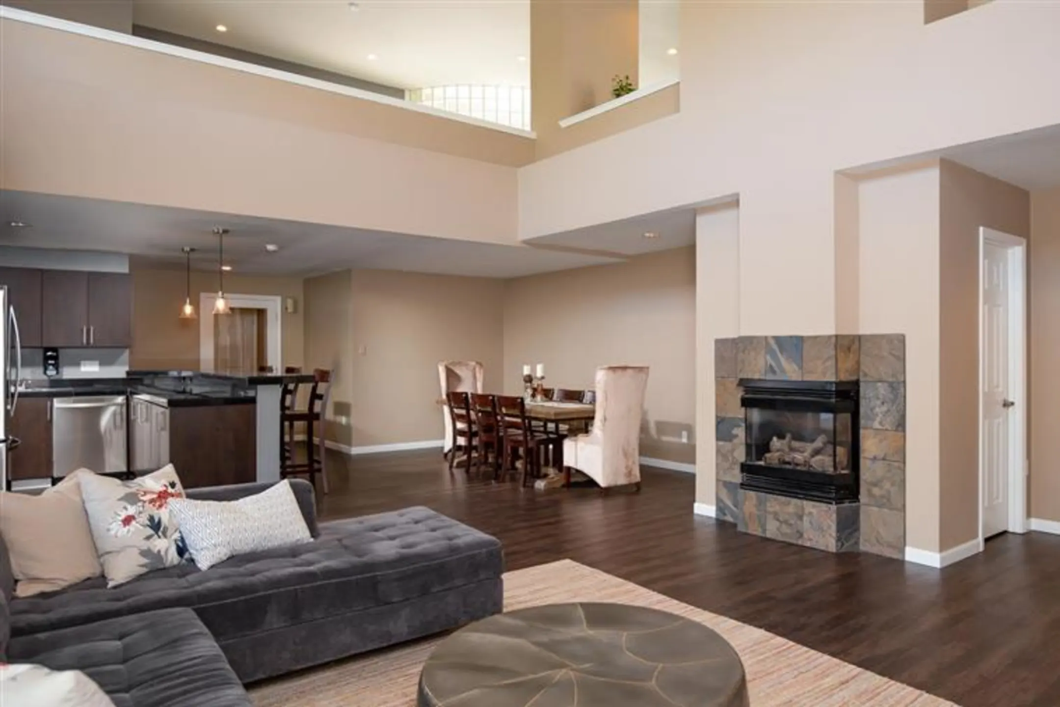 Living Room - Murrayhill Park - Beaverton, OR