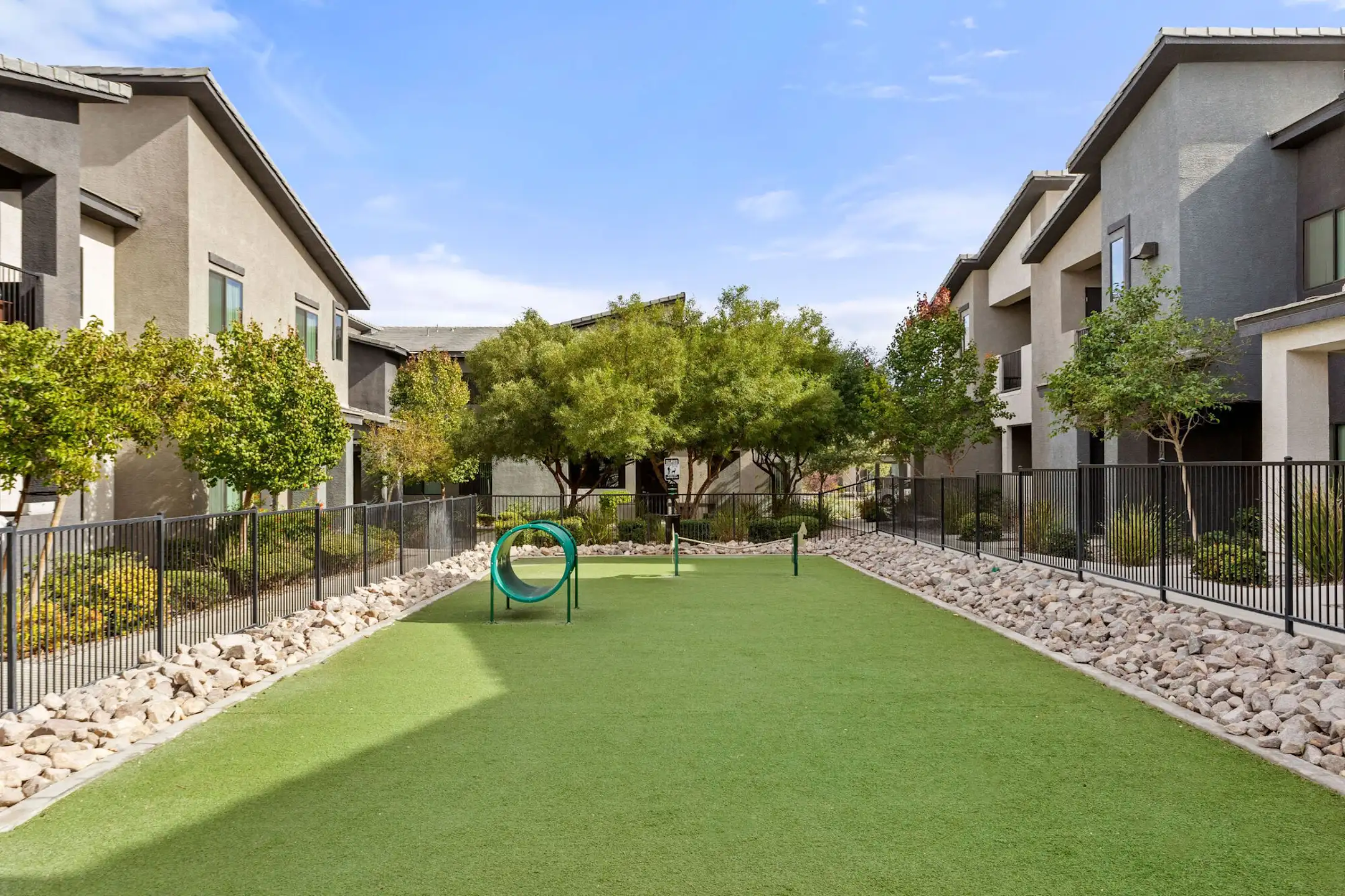 2One5 Apartment Homes - Las Vegas, NV