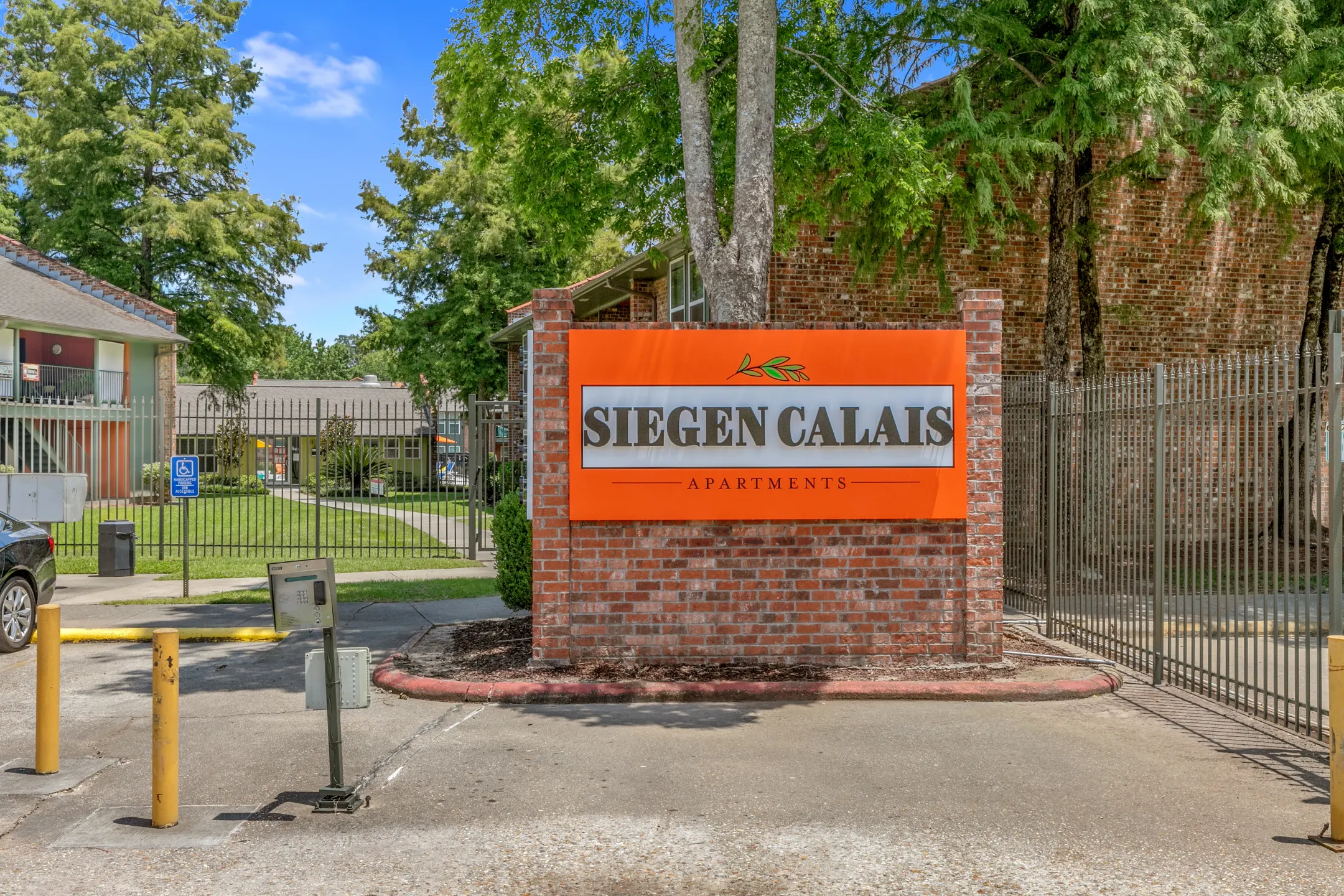 Siegen Calais 8363 Siegen Ln Baton Rouge, LA Apartments for Rent