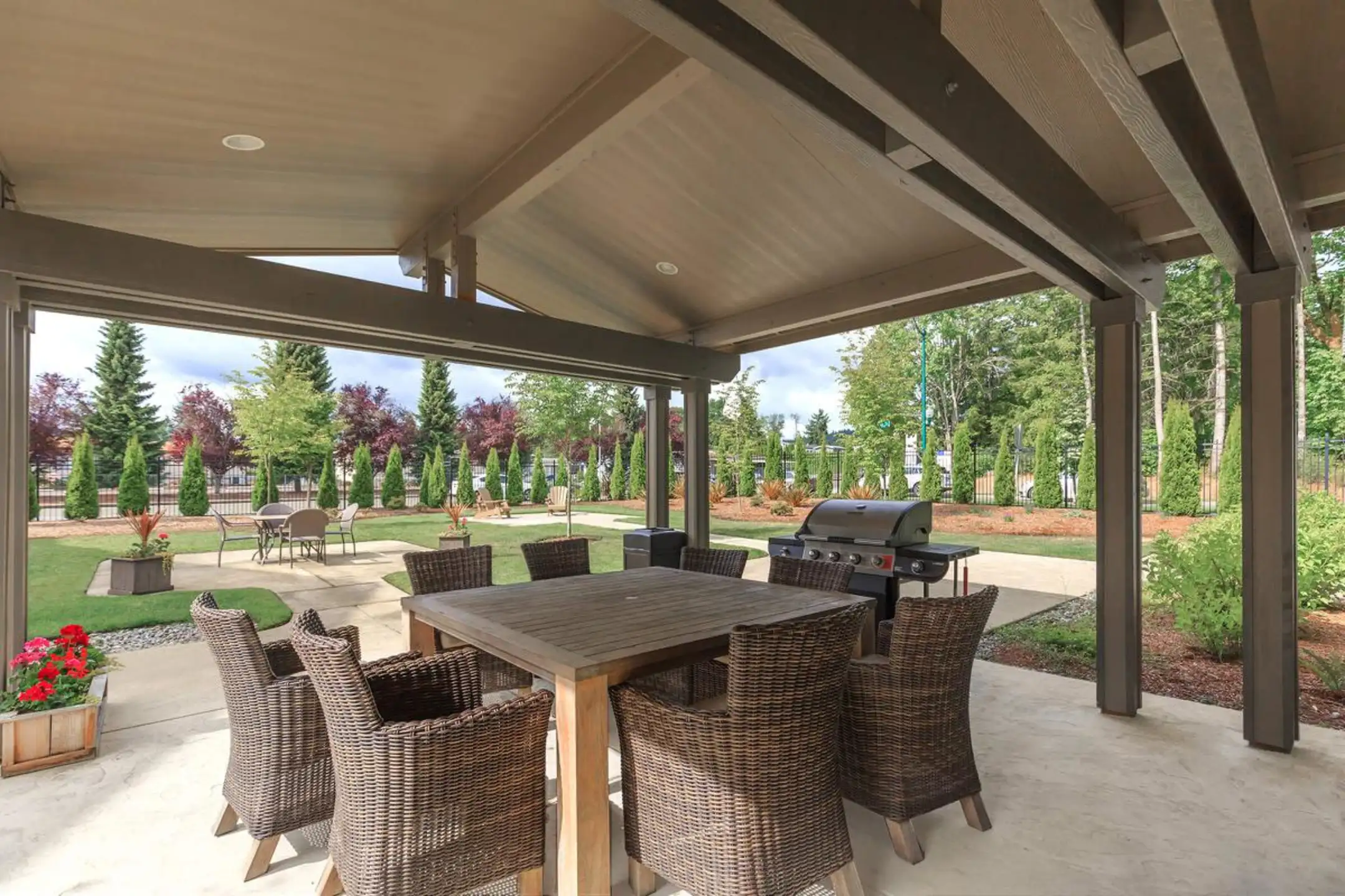 8Hundred West Apartments Olympia, WA 98503