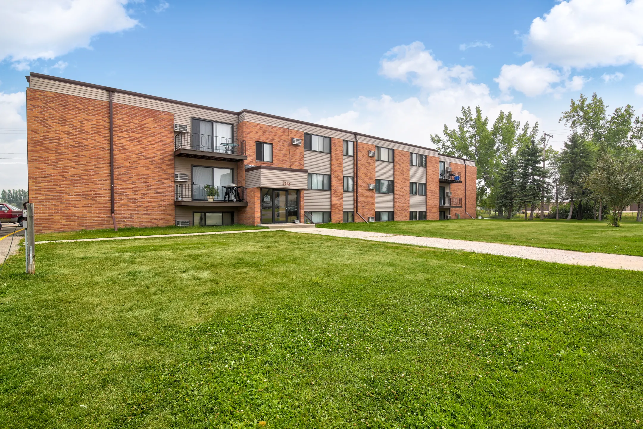 1124 5th Avenue South Apartments Devils Lake, ND 58301