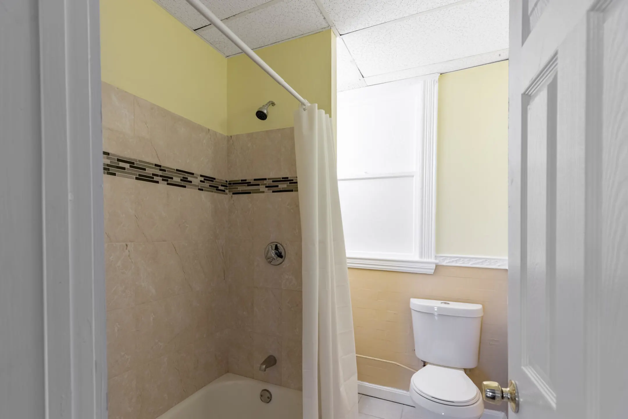 Bathroom - BAYVIEW Apartments - Lynn, MA
