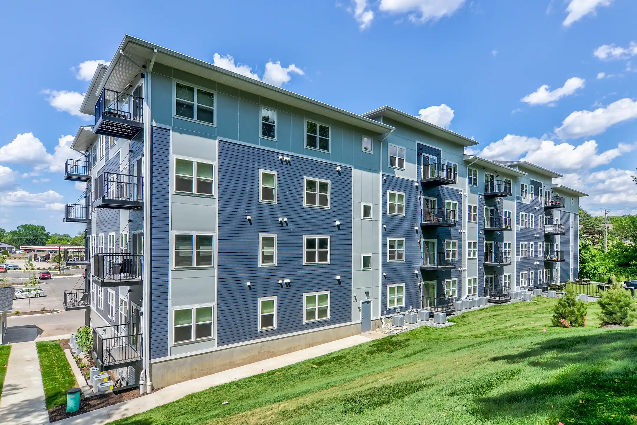 Flats at Neill Park Apartments Burnsville, MN 55337