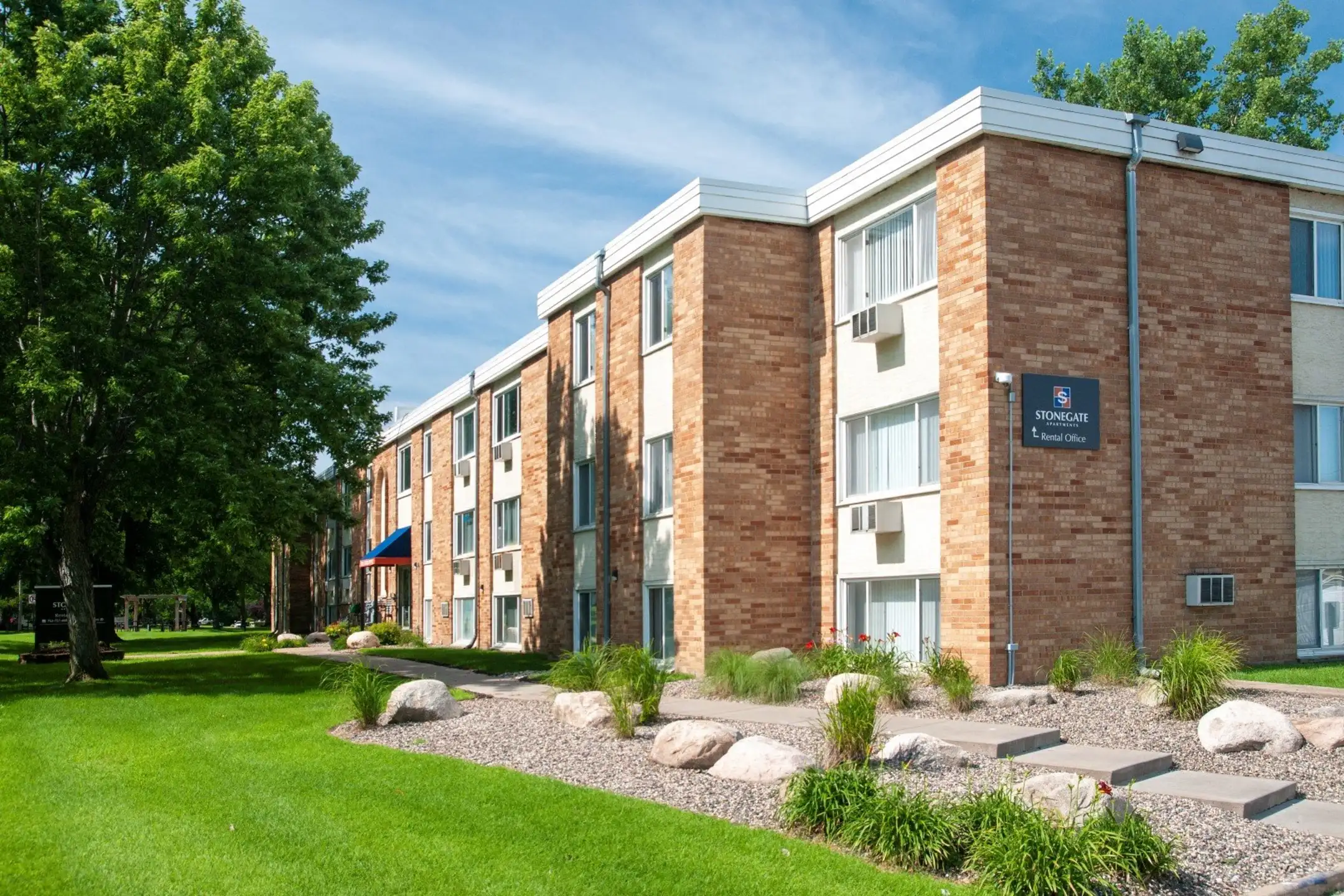 Stonegate Apartments Apartments Blaine, MN 55434