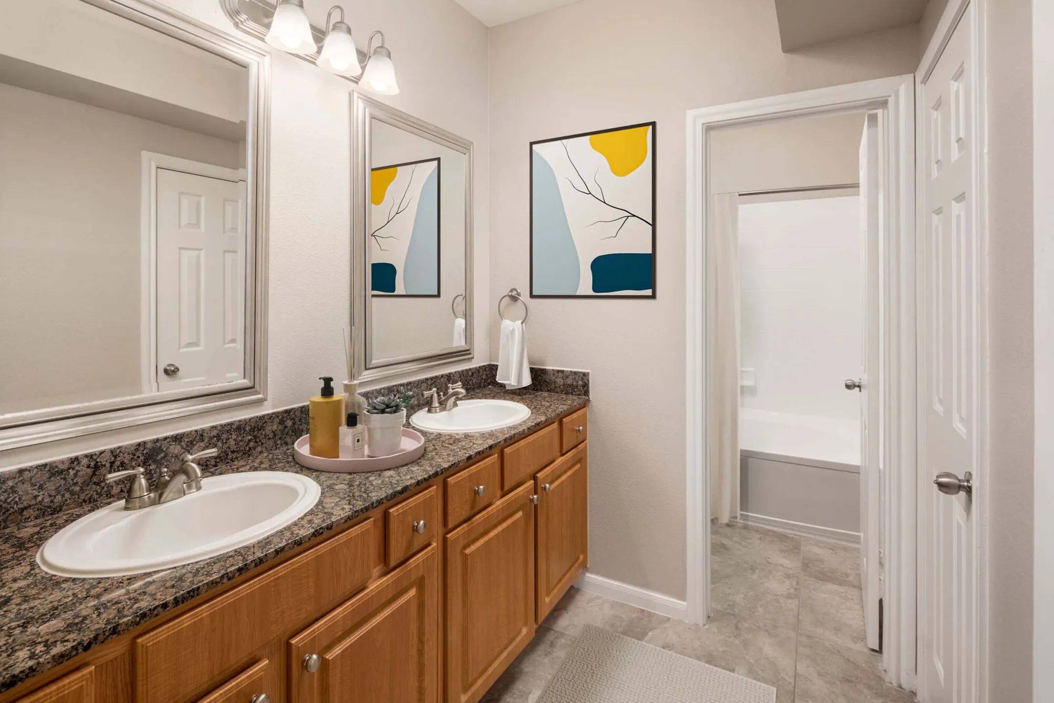 Bathroom - Camden Midtown Houston Apartments - Houston, TX