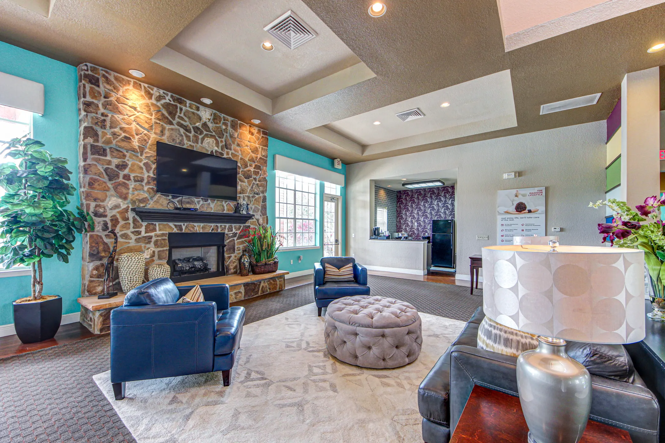 Living Room - Madison Park Road - Plant City, FL