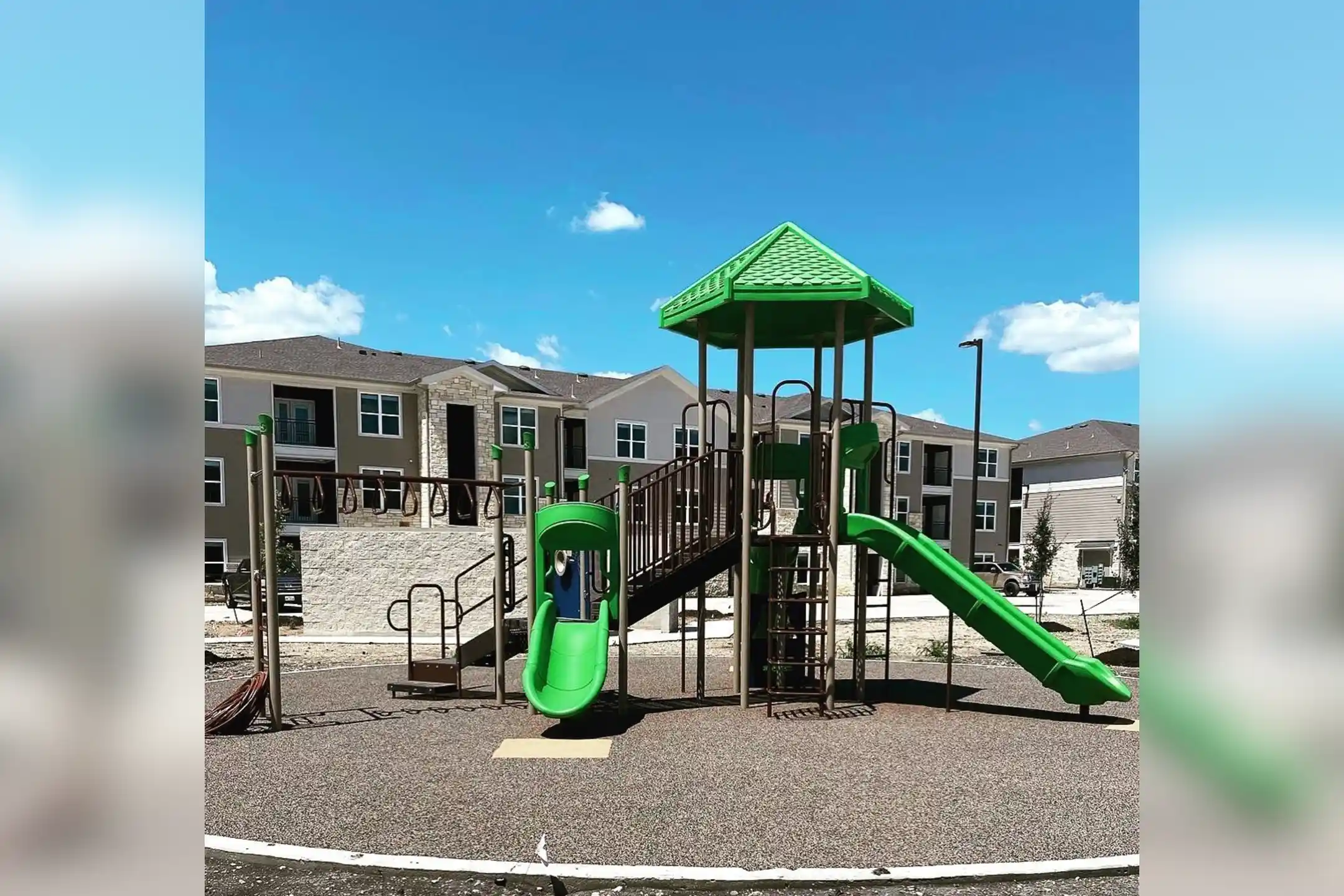 Pecan Grove 1231 W Court St Seguin, TX Apartments for Rent Rent.