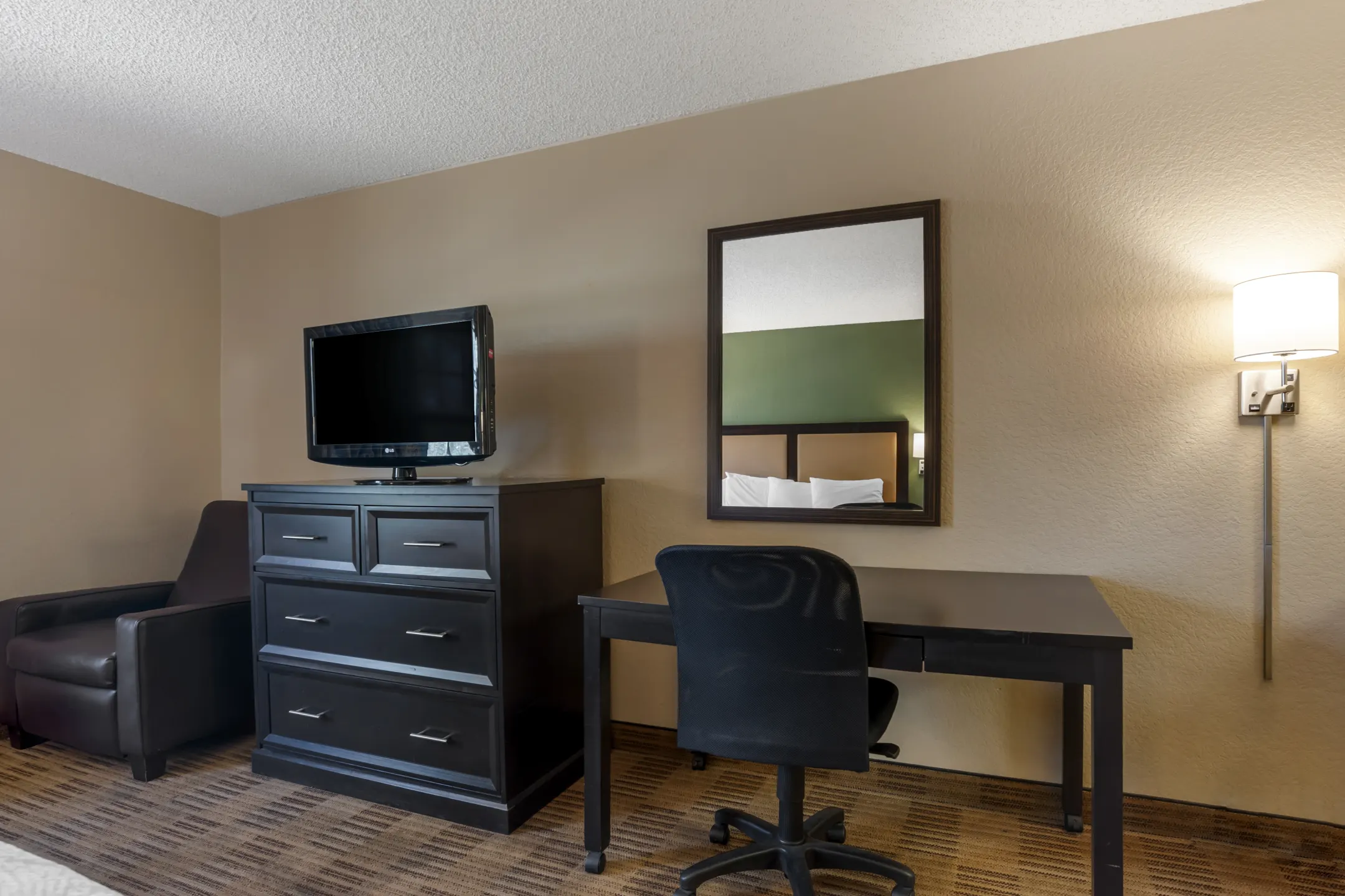 Dining Room - Furnished Studio - Orange County - Lake Forest - Lake Forest, CA