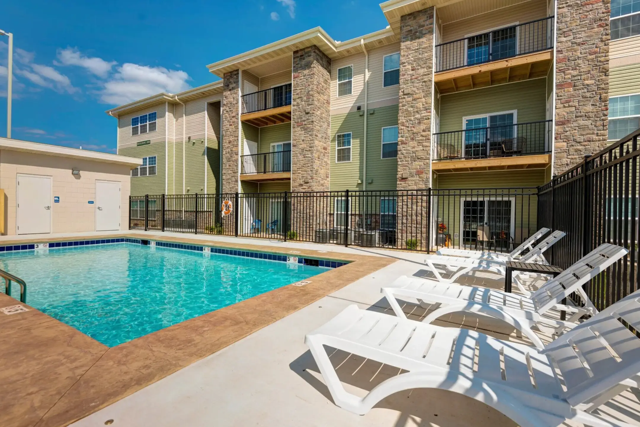 Logan Heights Apartments Rogersville, MO 65742