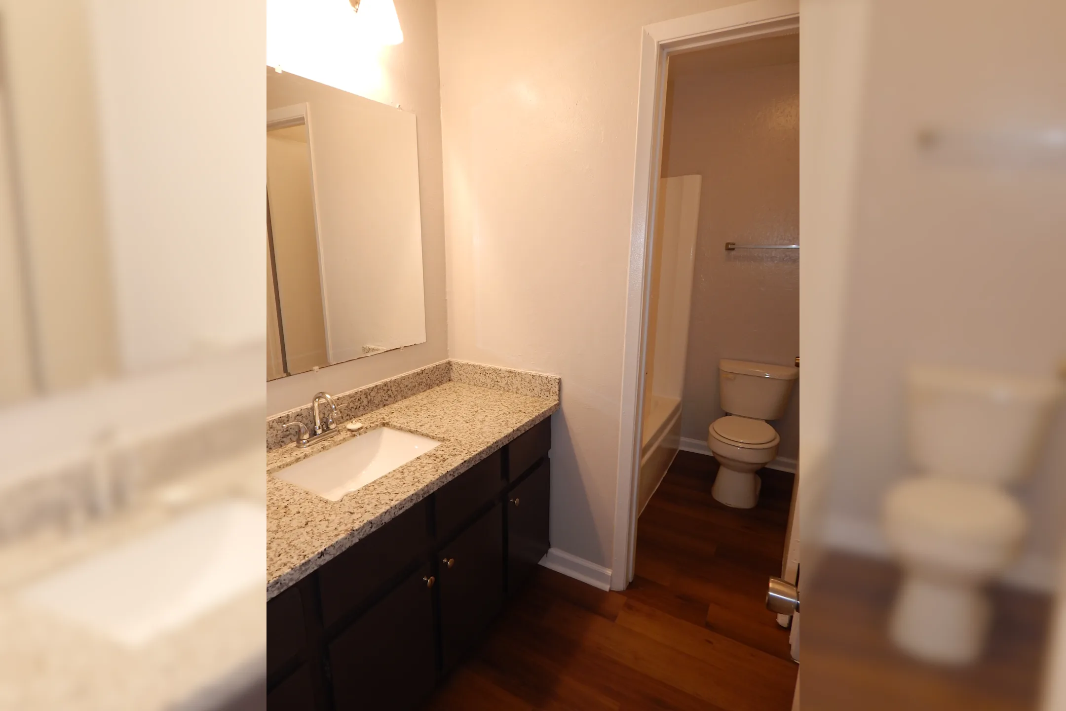 River Oaks Apartments Apartments La Grange, TX 78945