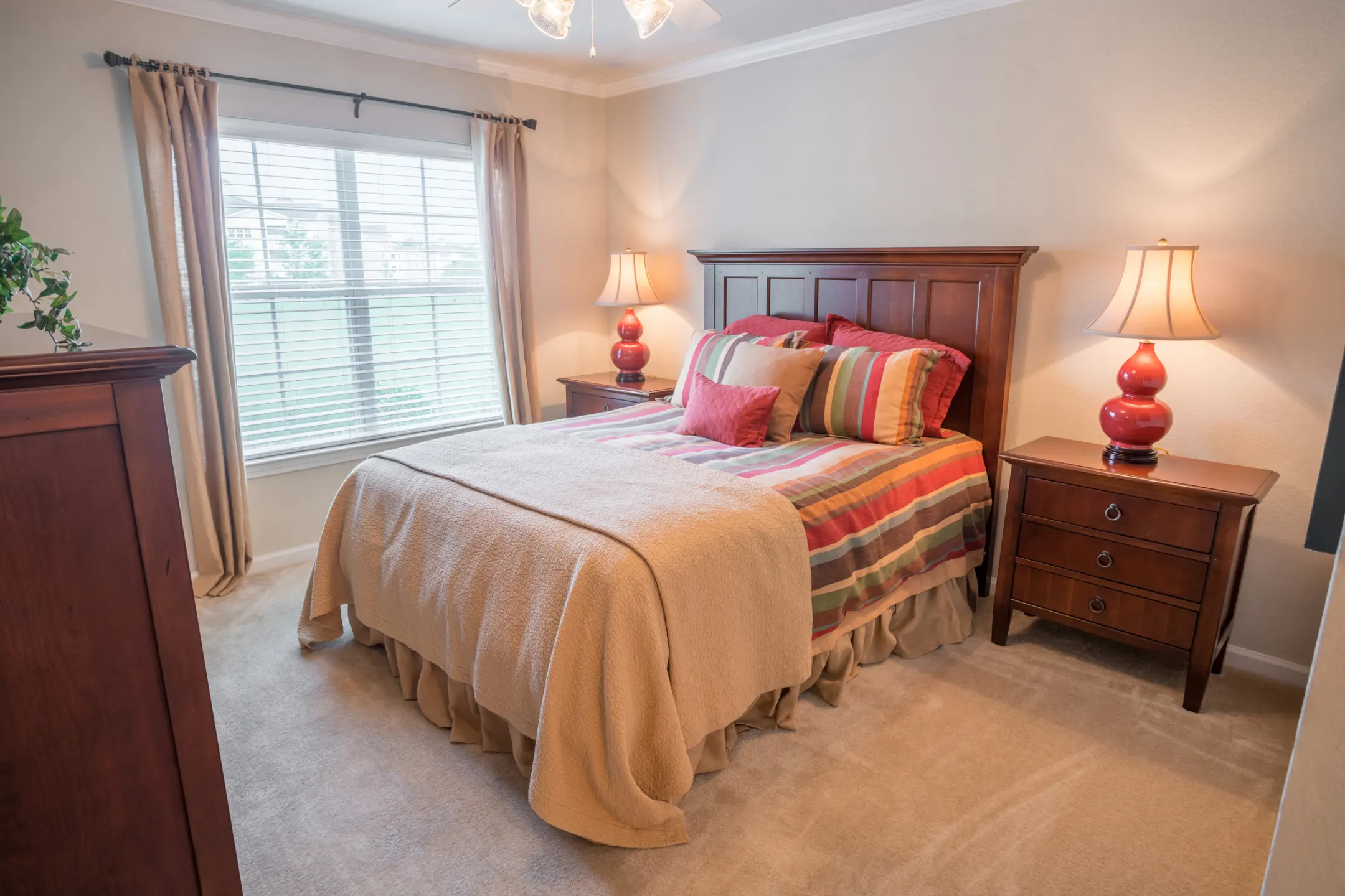 Bedroom - Verandas at Taylor Oaks - Montgomery, AL