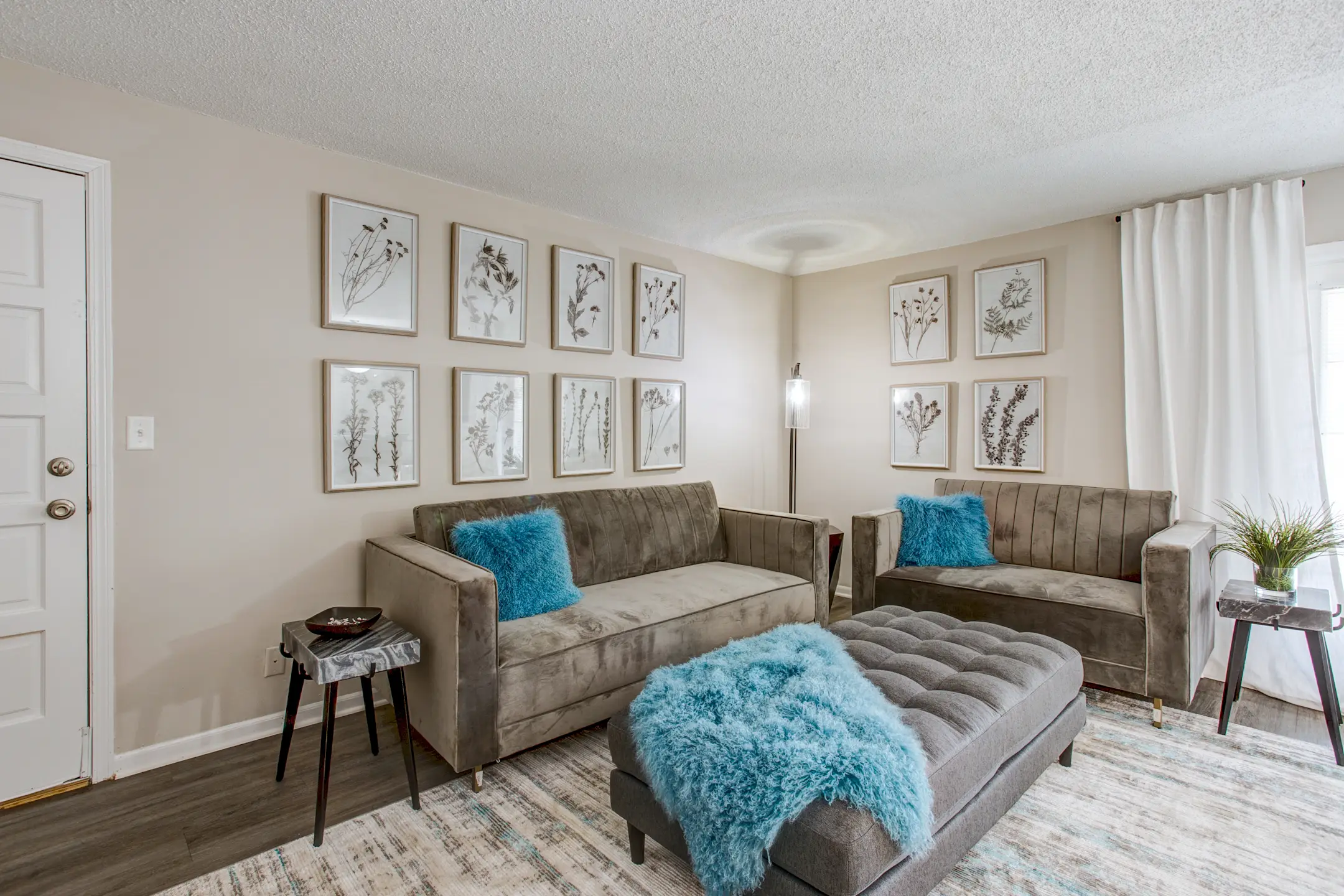 The Onyx at 67 Apartments Shawnee, KS 66203