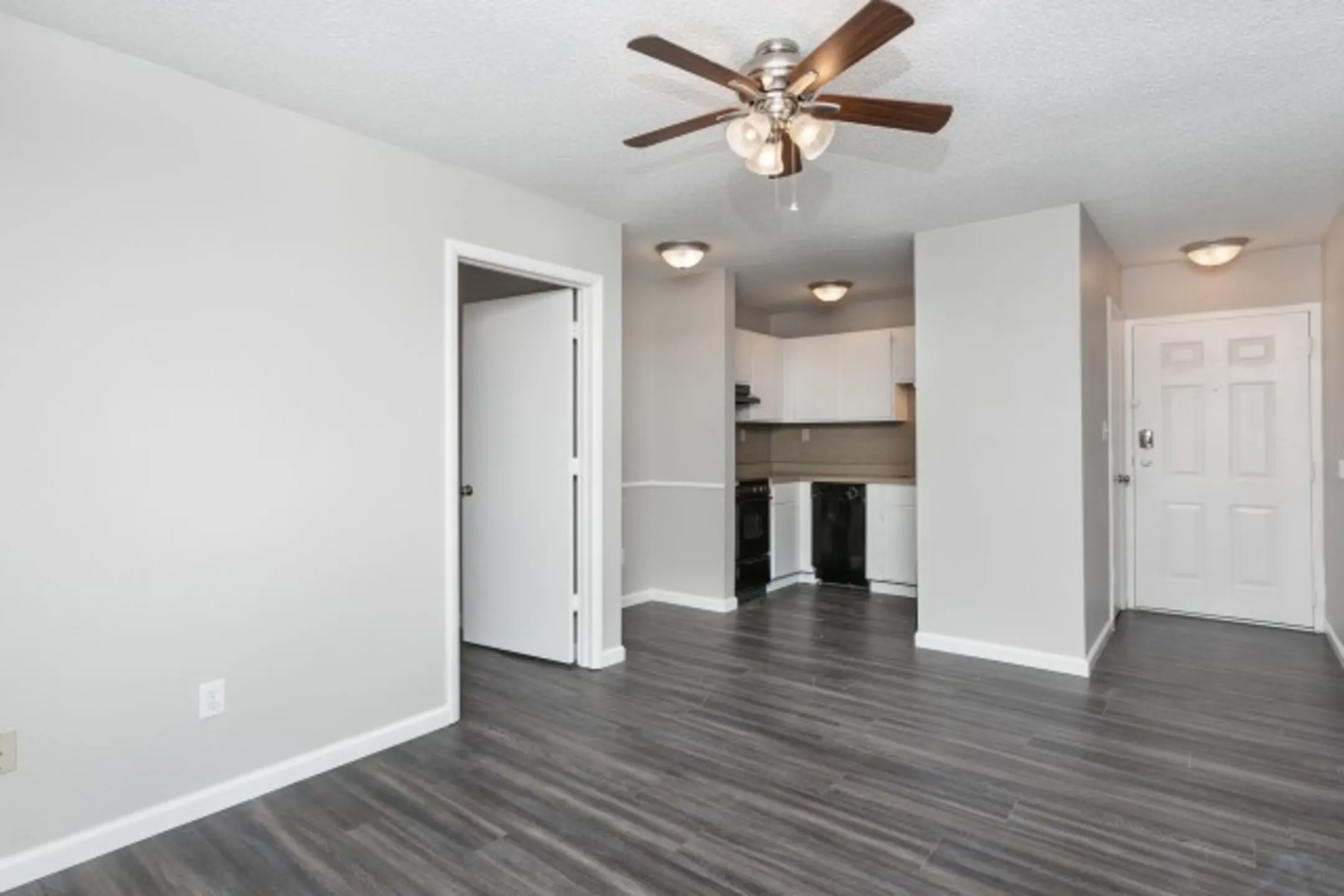 Apple Court Apartments Apartments Springfield, MO 65806