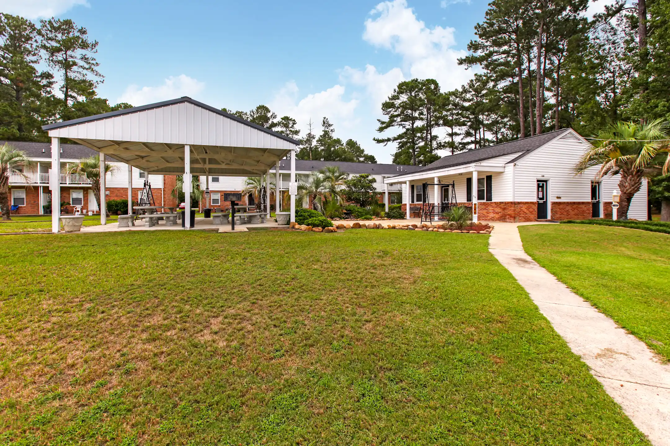 Camden Condos Apartments Camden, SC 29020