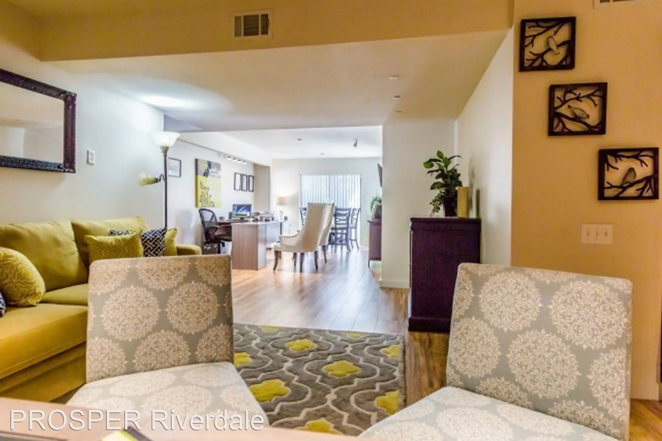 Living Room - PROSPER Riverdale - Little Rock, AR