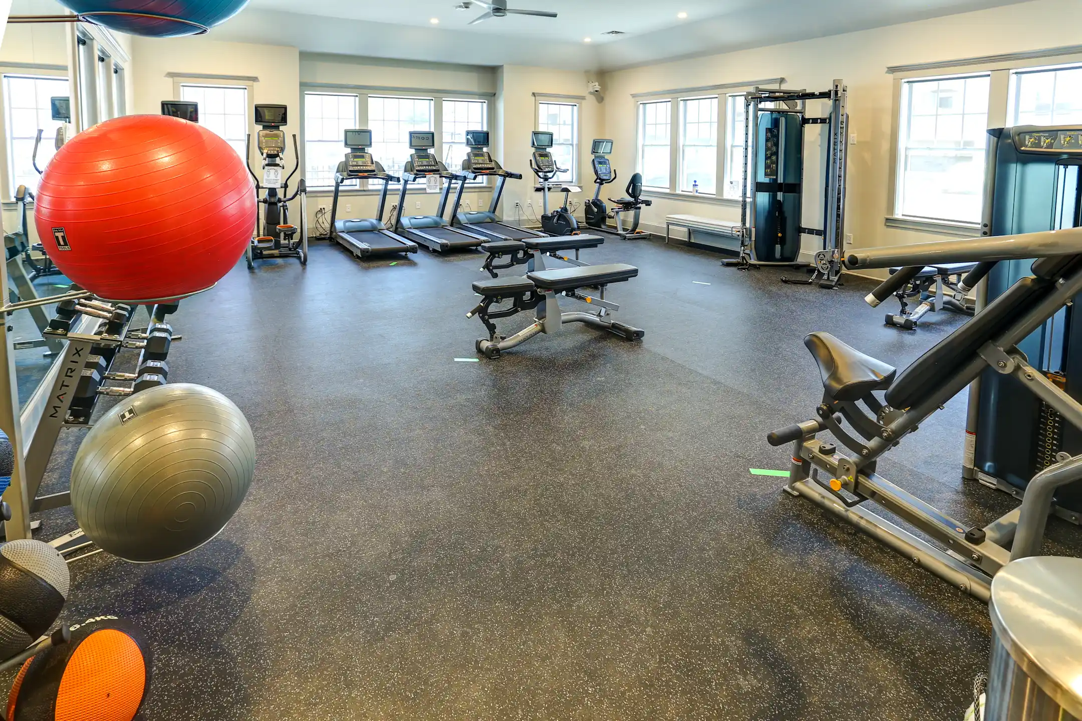 Winding Creek Apartments & Townhomes Apartments ster, NY 14580