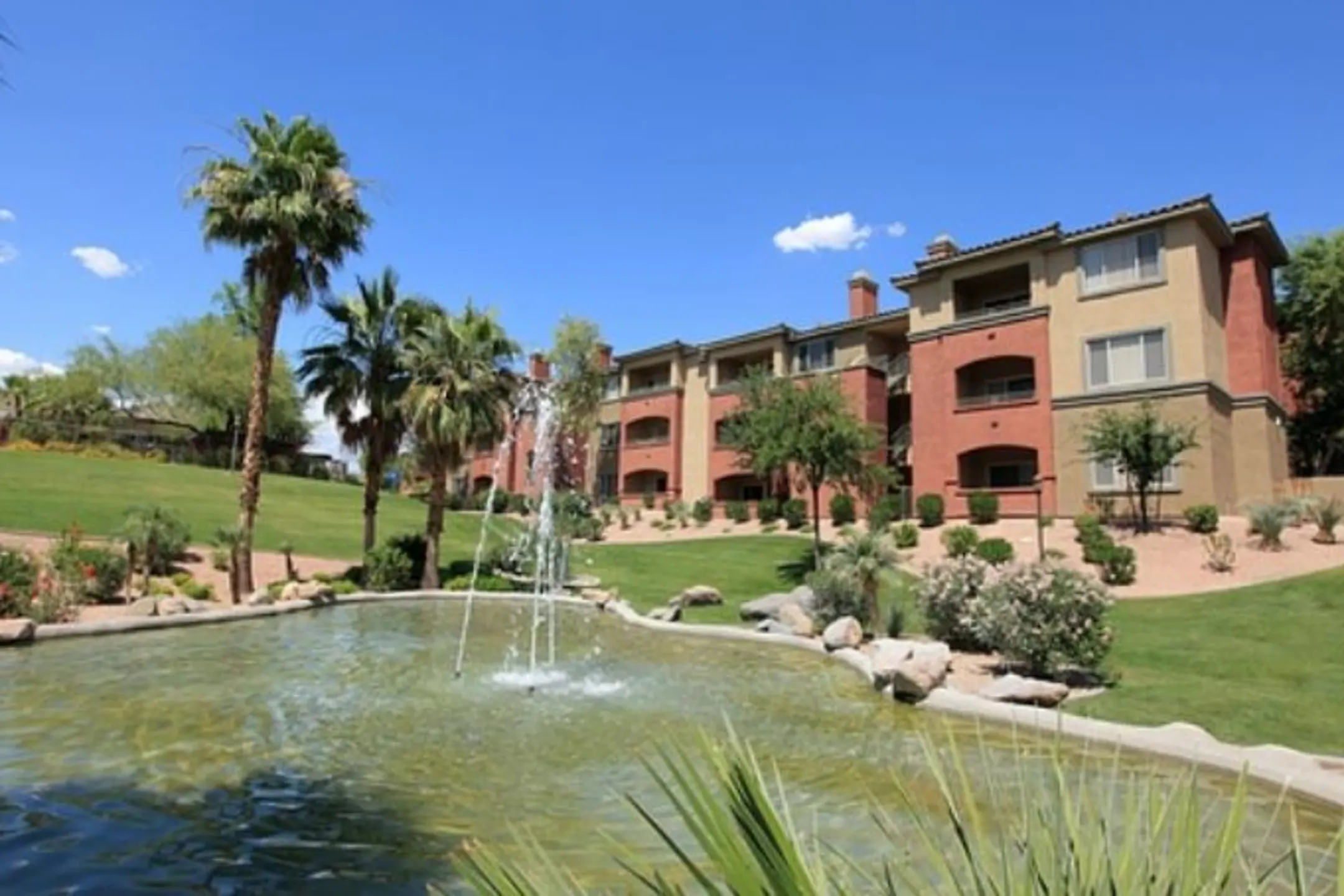 Red Rox Villas Apartments - Phoenix, AZ 85008