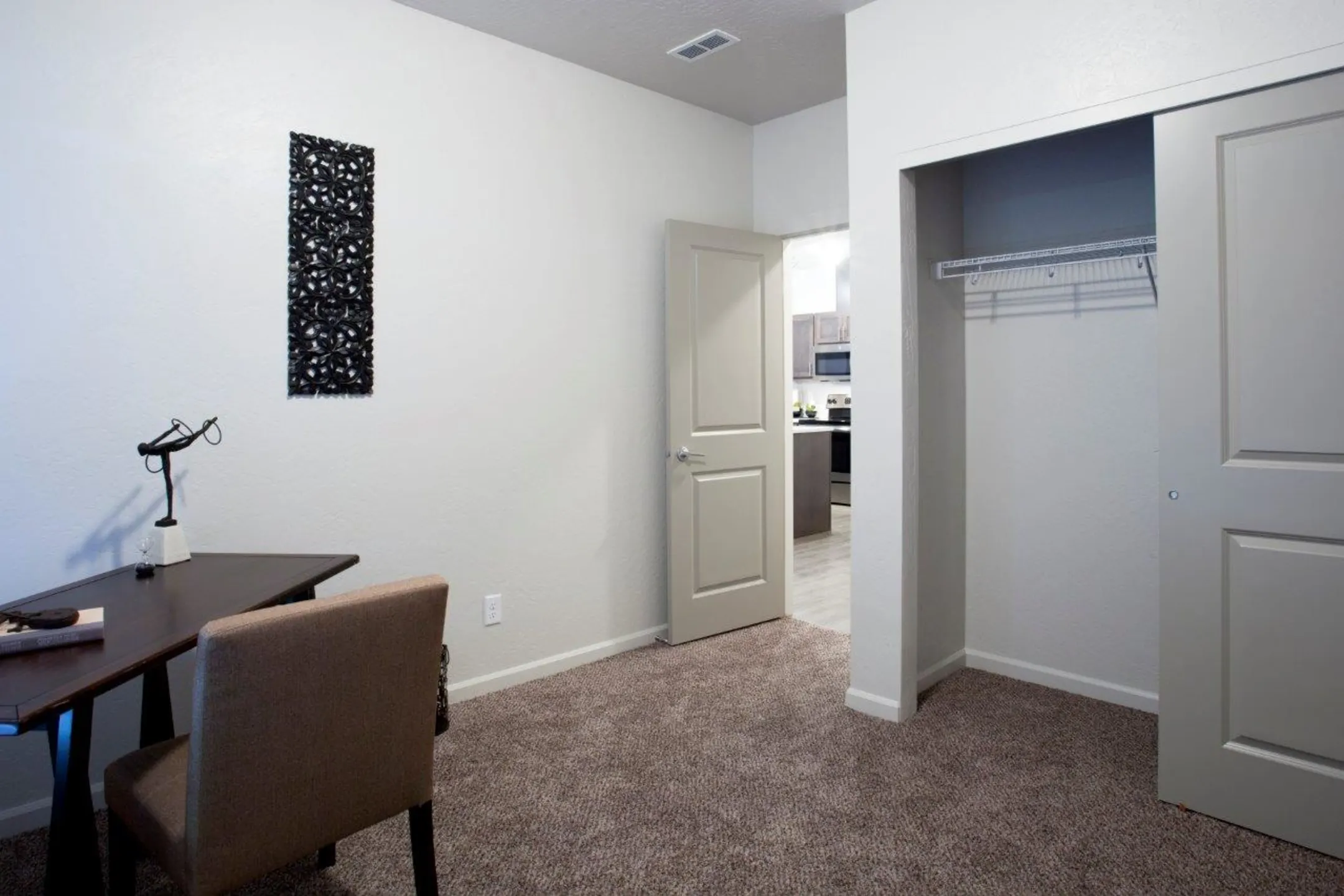 Bedroom - Prairie Pointe Apartments and Townhomes - Coeur D Alene, ID