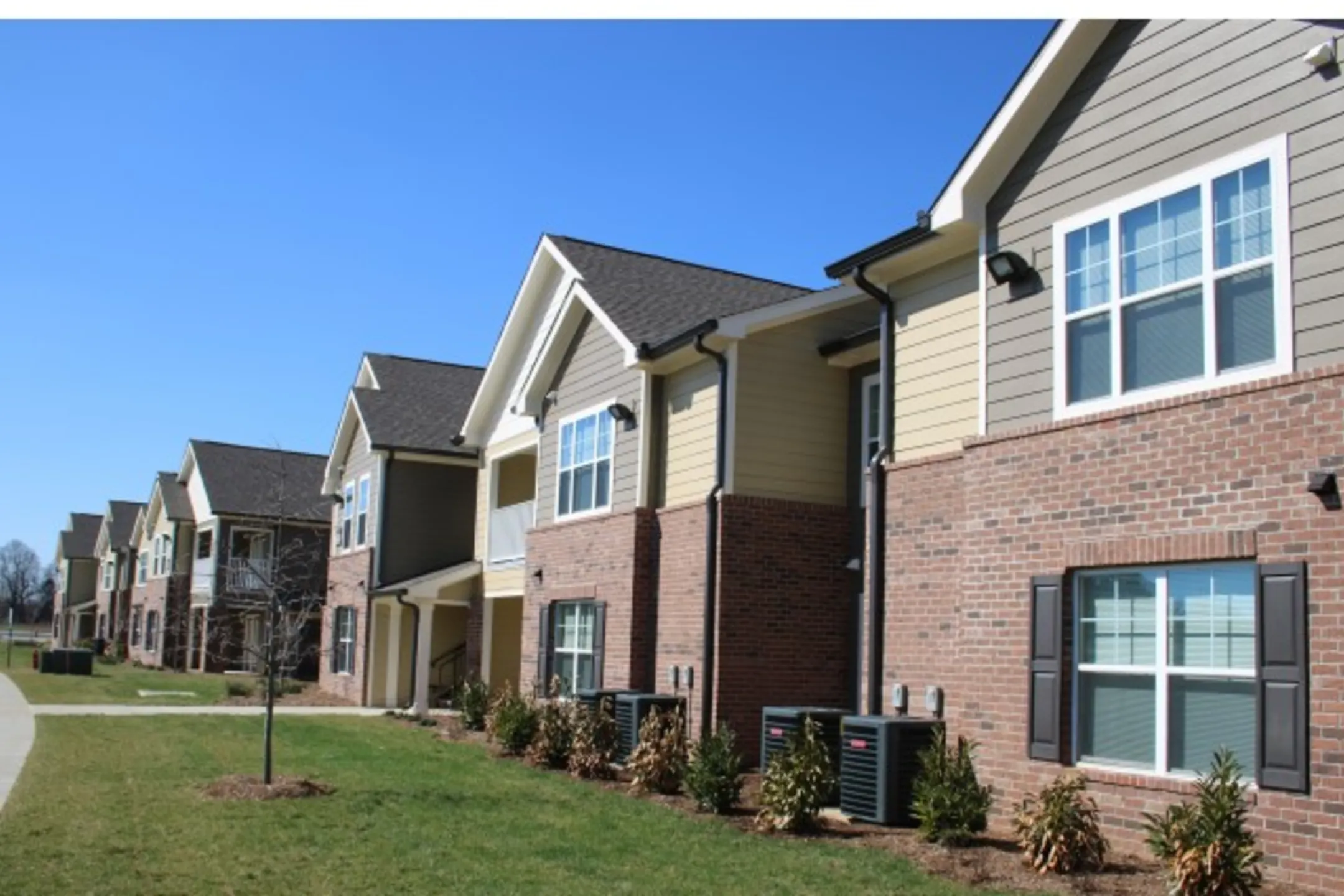 Raines East 103 Young Rd Bolivar, TN Apartments for Rent Rent.